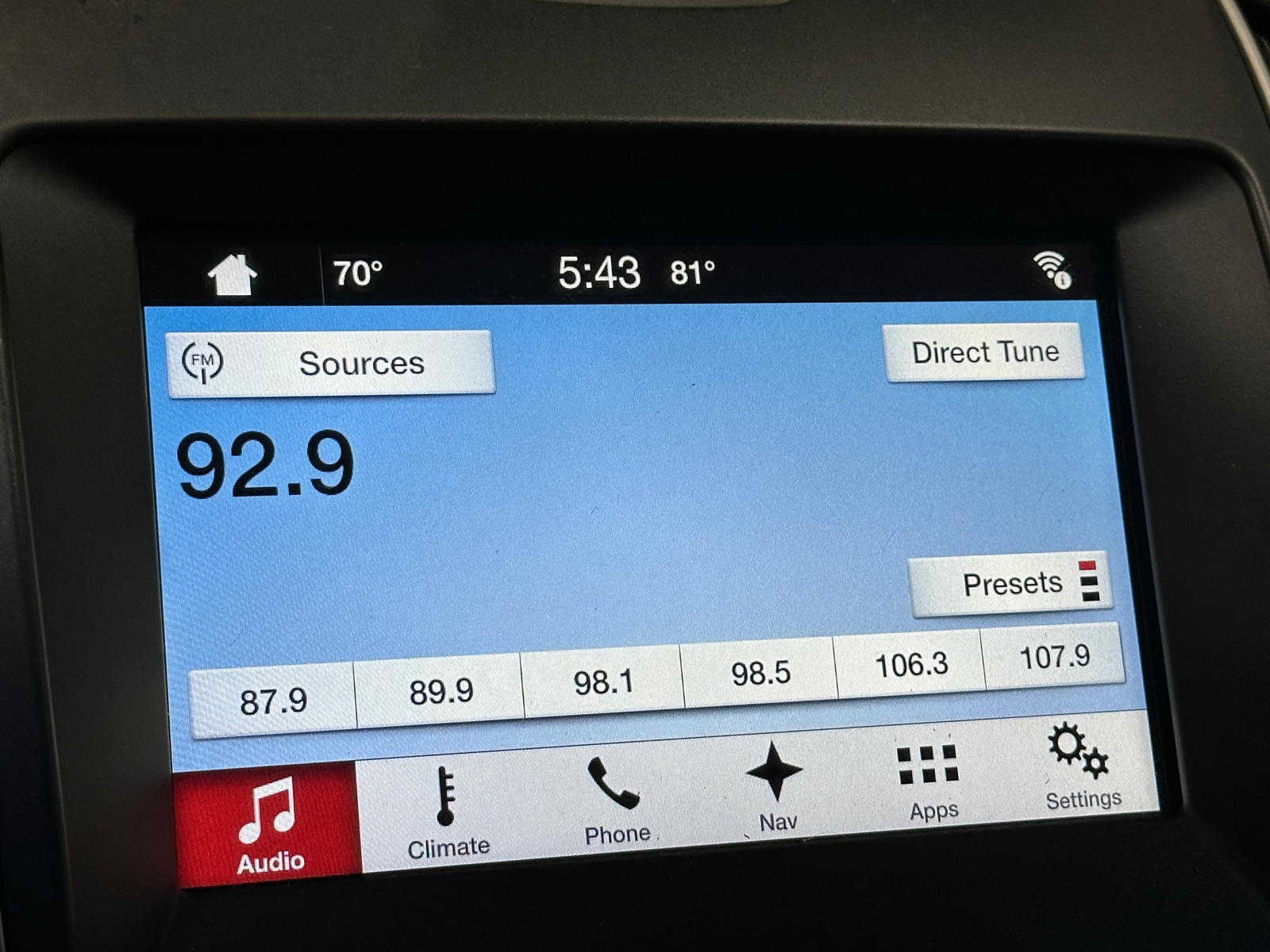 Thumbnail: 2016 Ford Edge - 3