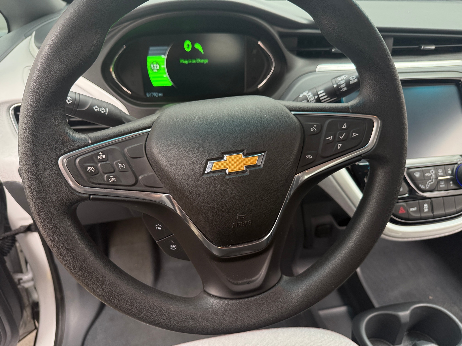 Thumbnail: 2017 Chevrolet Bolt EV - 5
