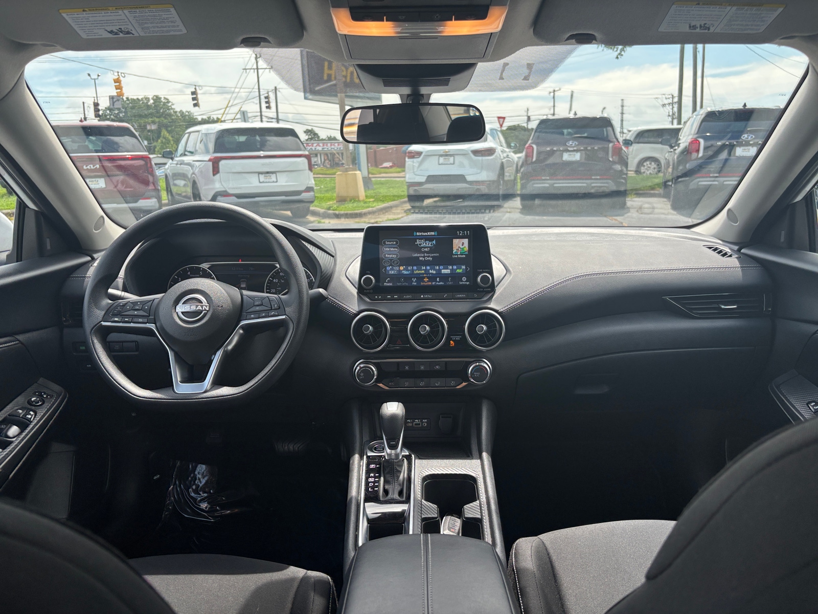 Thumbnail: 2025 Nissan Sentra - 2