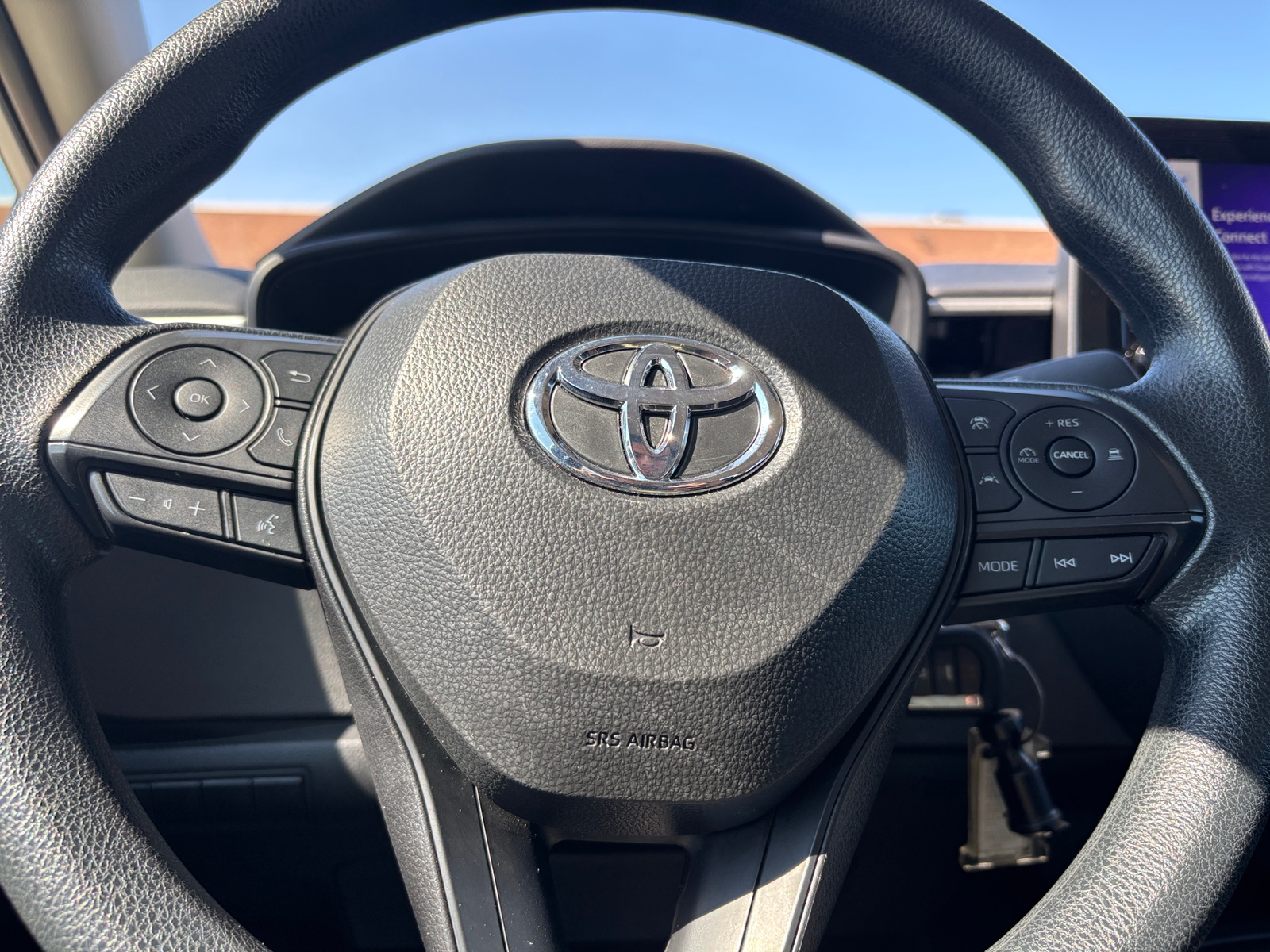 Thumbnail: 2025 Toyota Corolla - 5