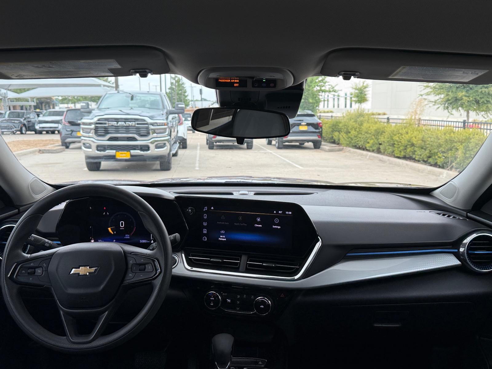 Thumbnail: 2025 Chevrolet Trax - 3