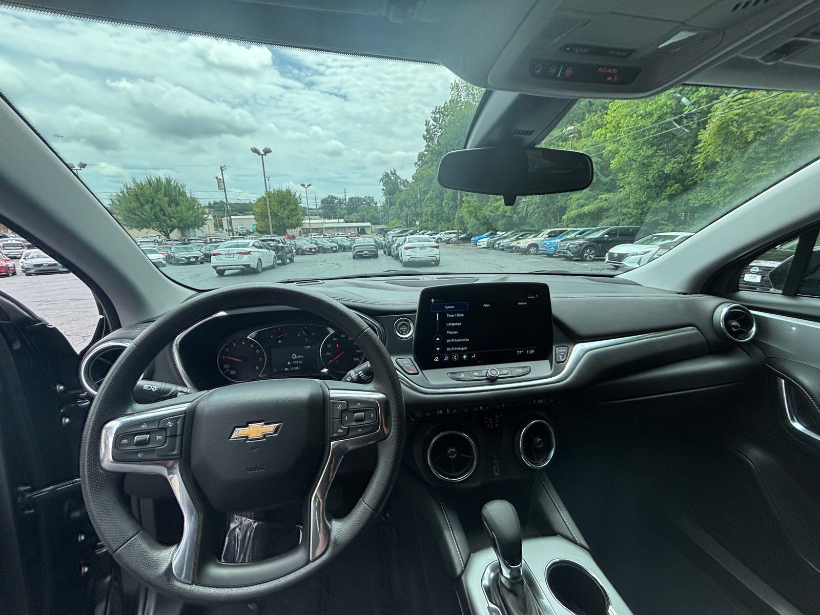 Thumbnail: 2026 Chevrolet Blazer - 2