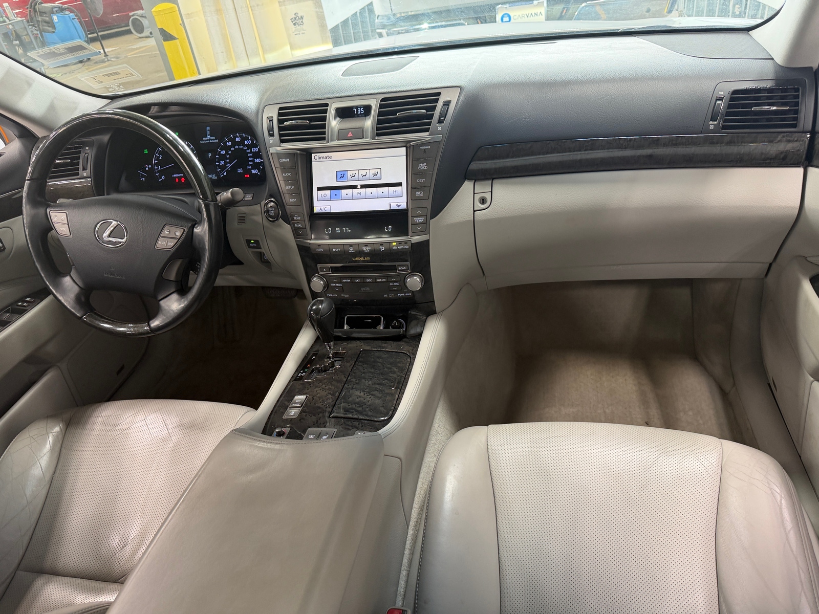 Thumbnail: 2012 Lexus LS - 2