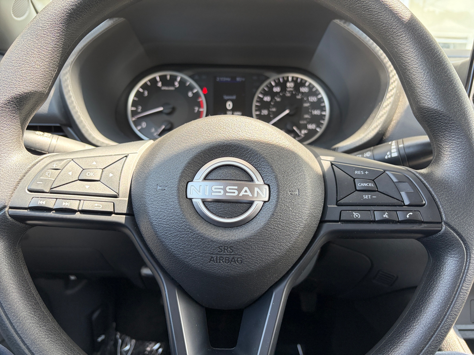 Thumbnail: 2025 Nissan Sentra - 5