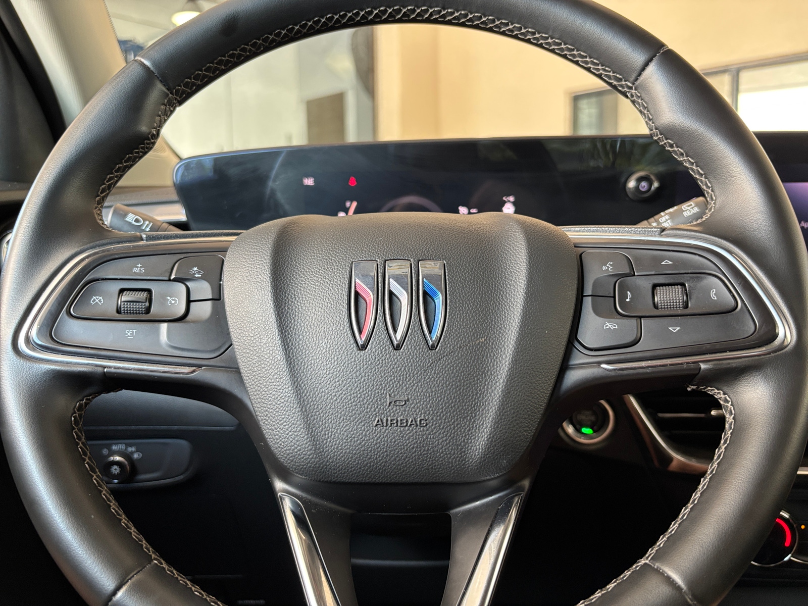 Thumbnail: 2025 Buick Encore GX - 5