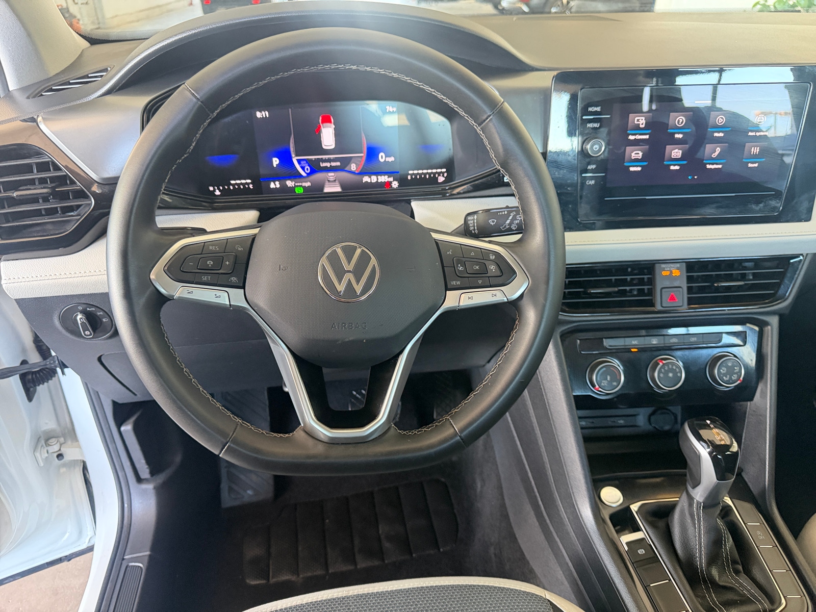 Thumbnail: 2026 Volkswagen Taos - 5