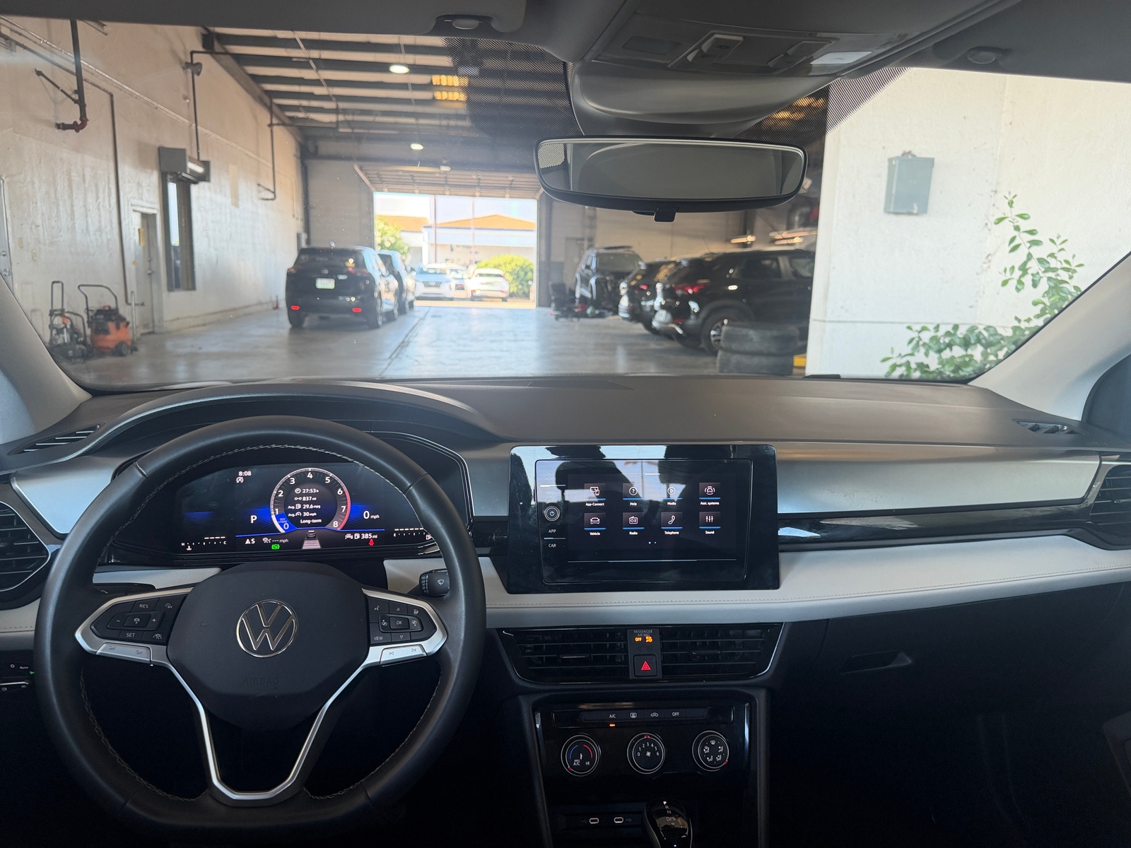 Thumbnail: 2026 Volkswagen Taos - 3