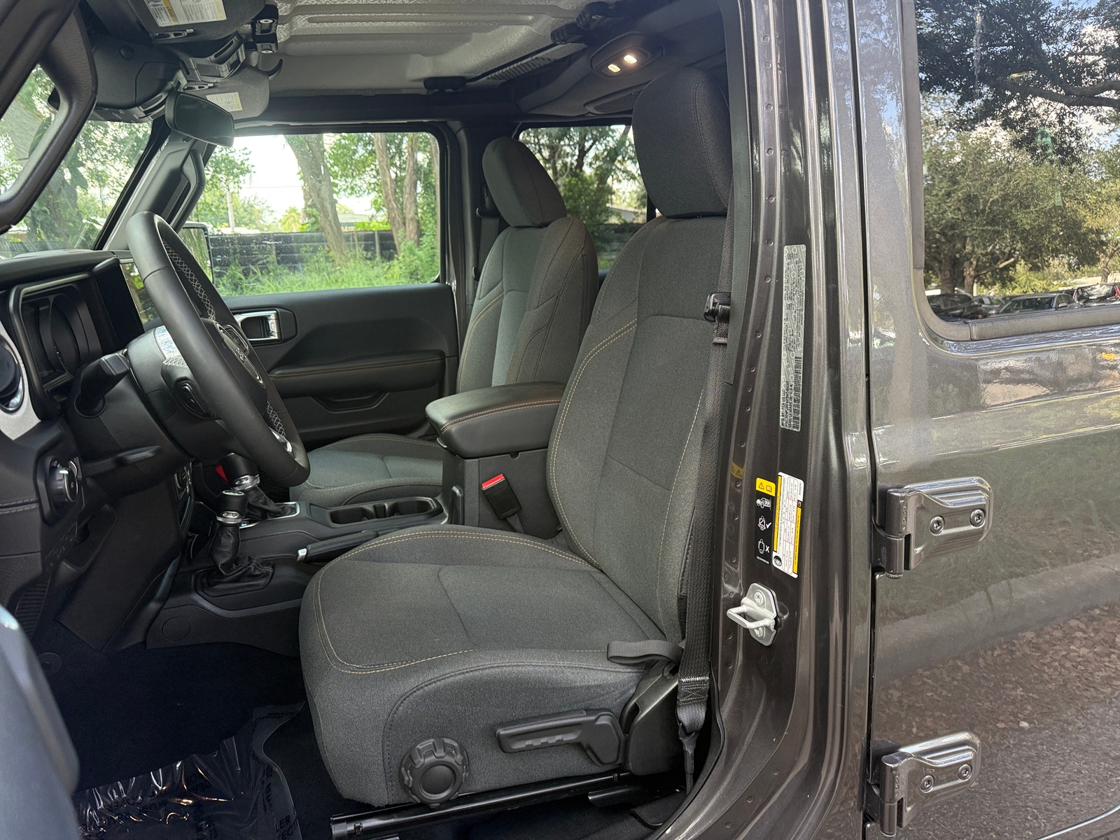 Thumbnail: 2025 Jeep Wrangler - 2