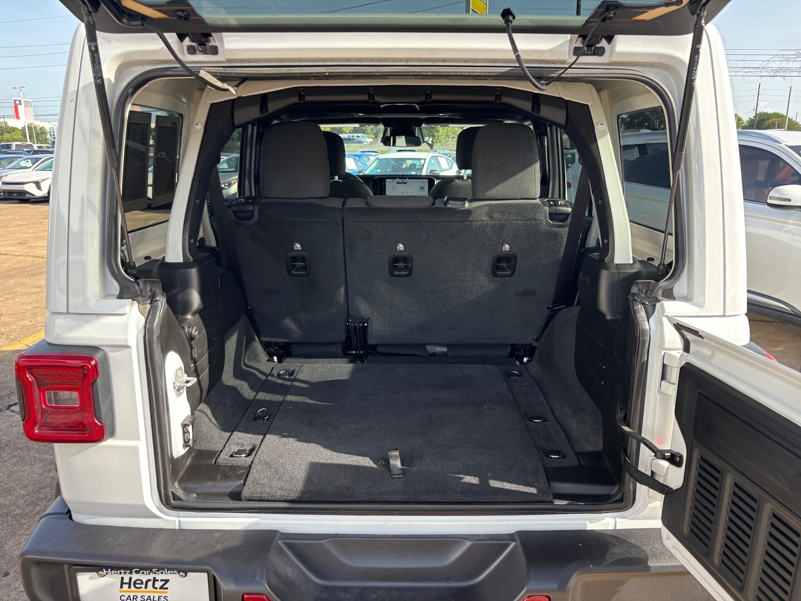 Thumbnail: 2025 Jeep Wrangler - 6