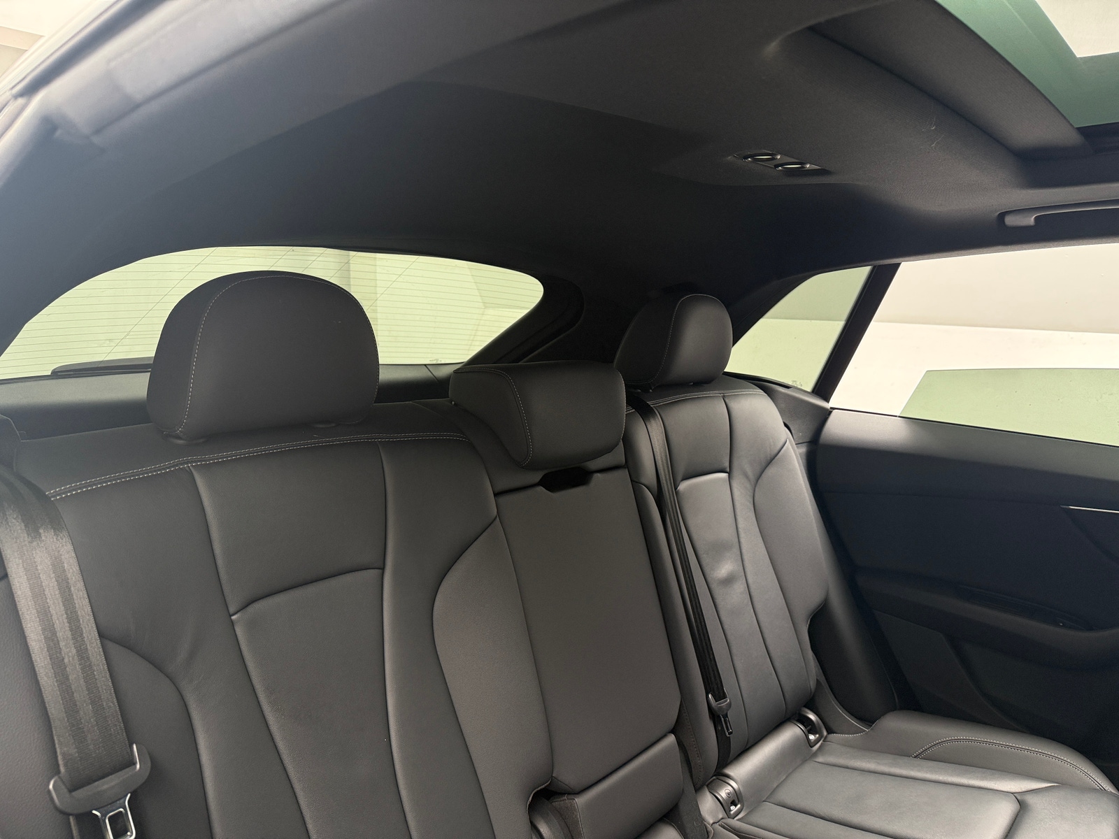 Thumbnail: 2021 Audi Q8 - 5