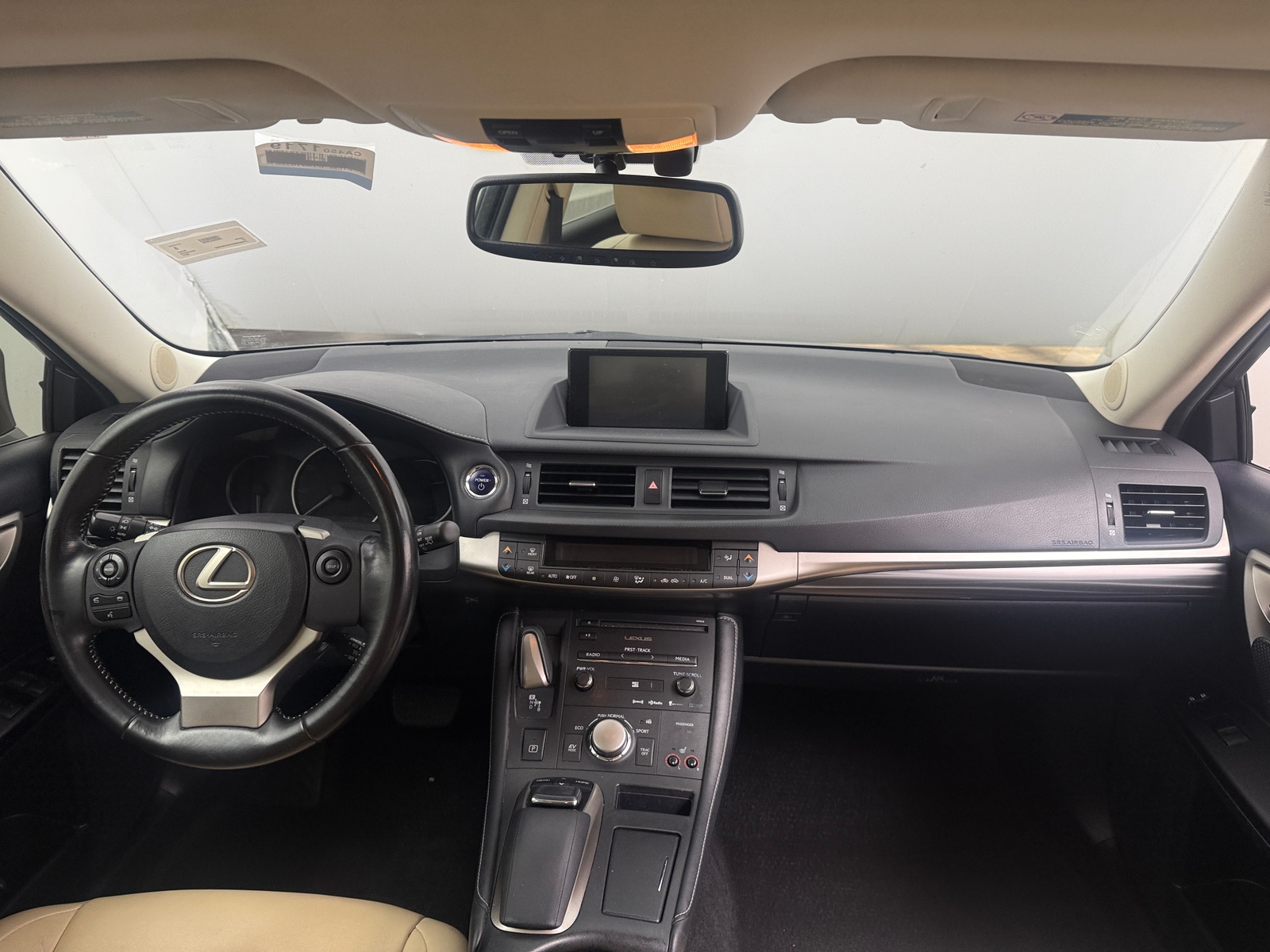 Thumbnail: 2017 Lexus CT - 2