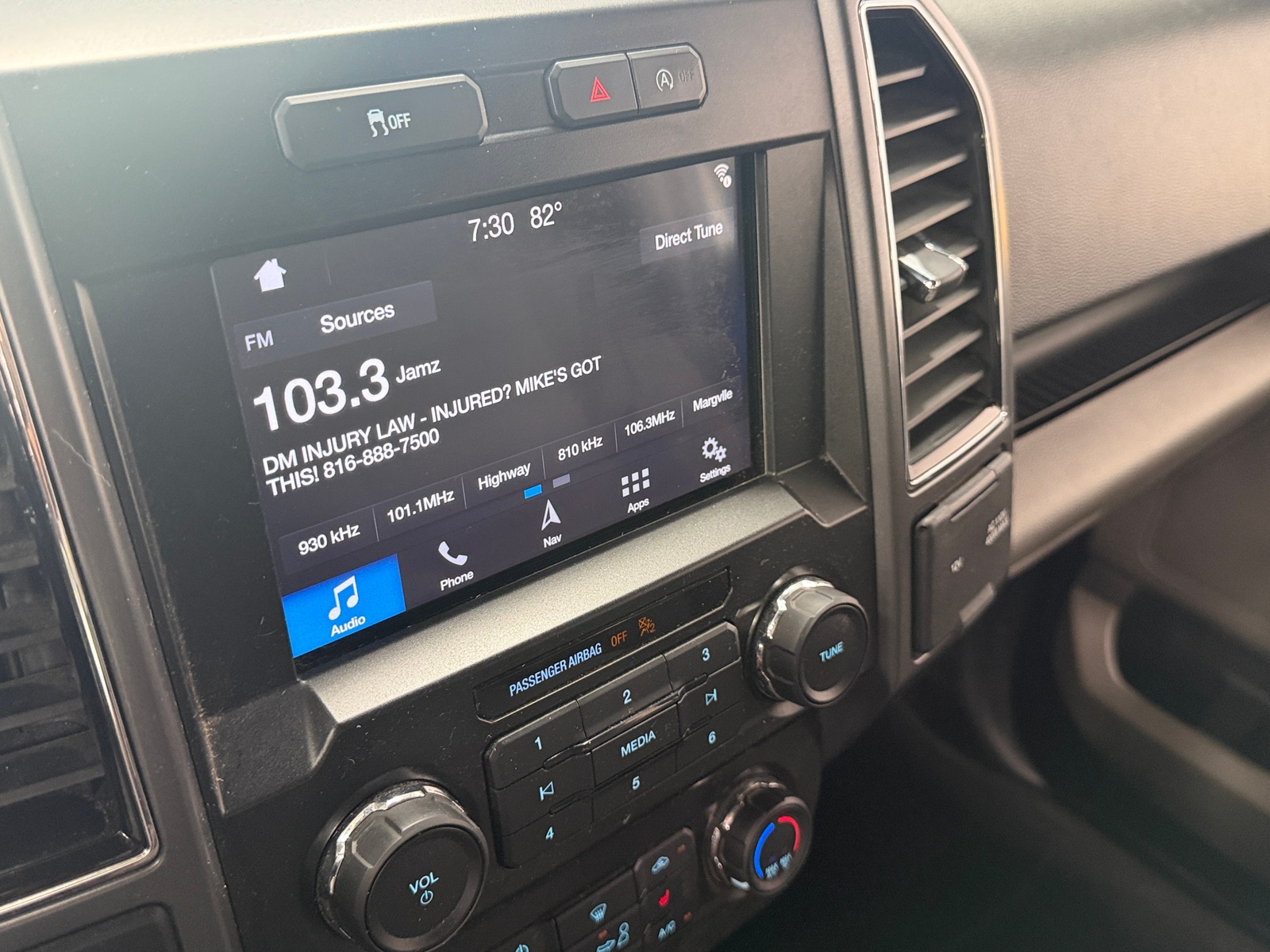 Thumbnail: 2019 Ford Econoline - 4