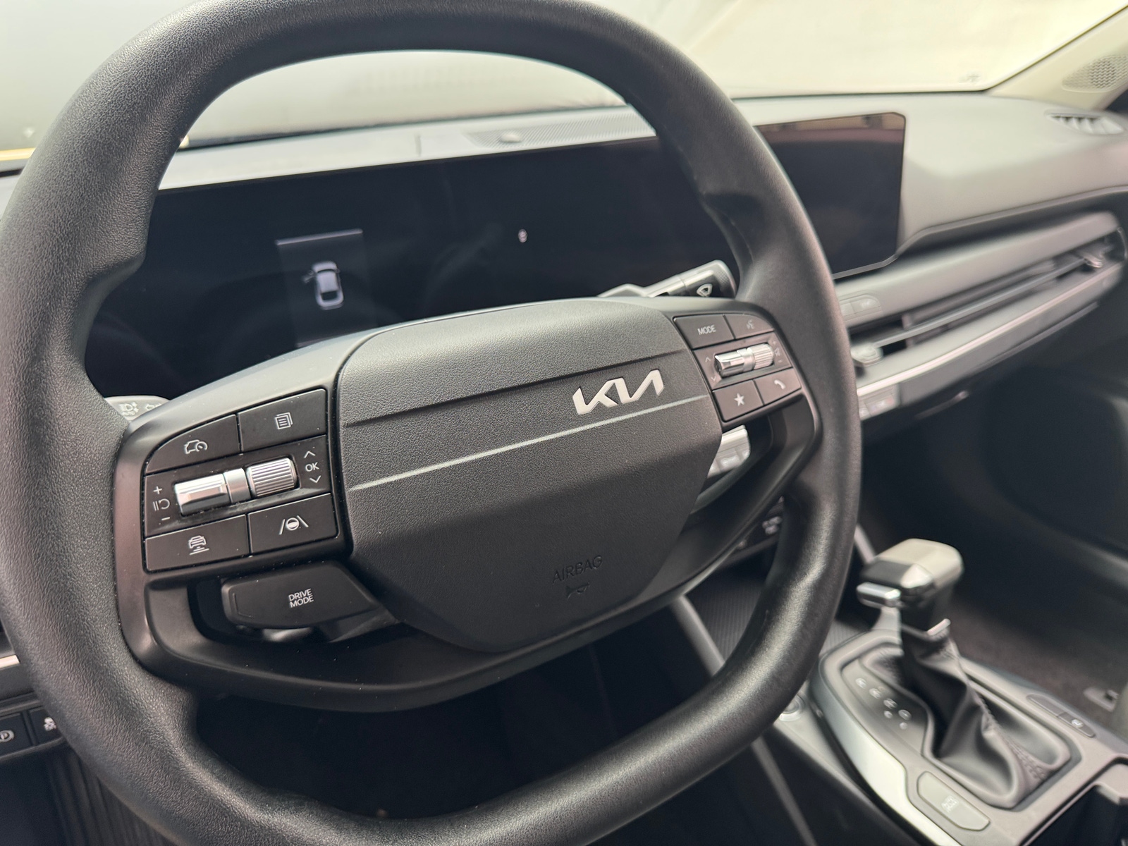 Thumbnail: 2025 Kia K4 - 5