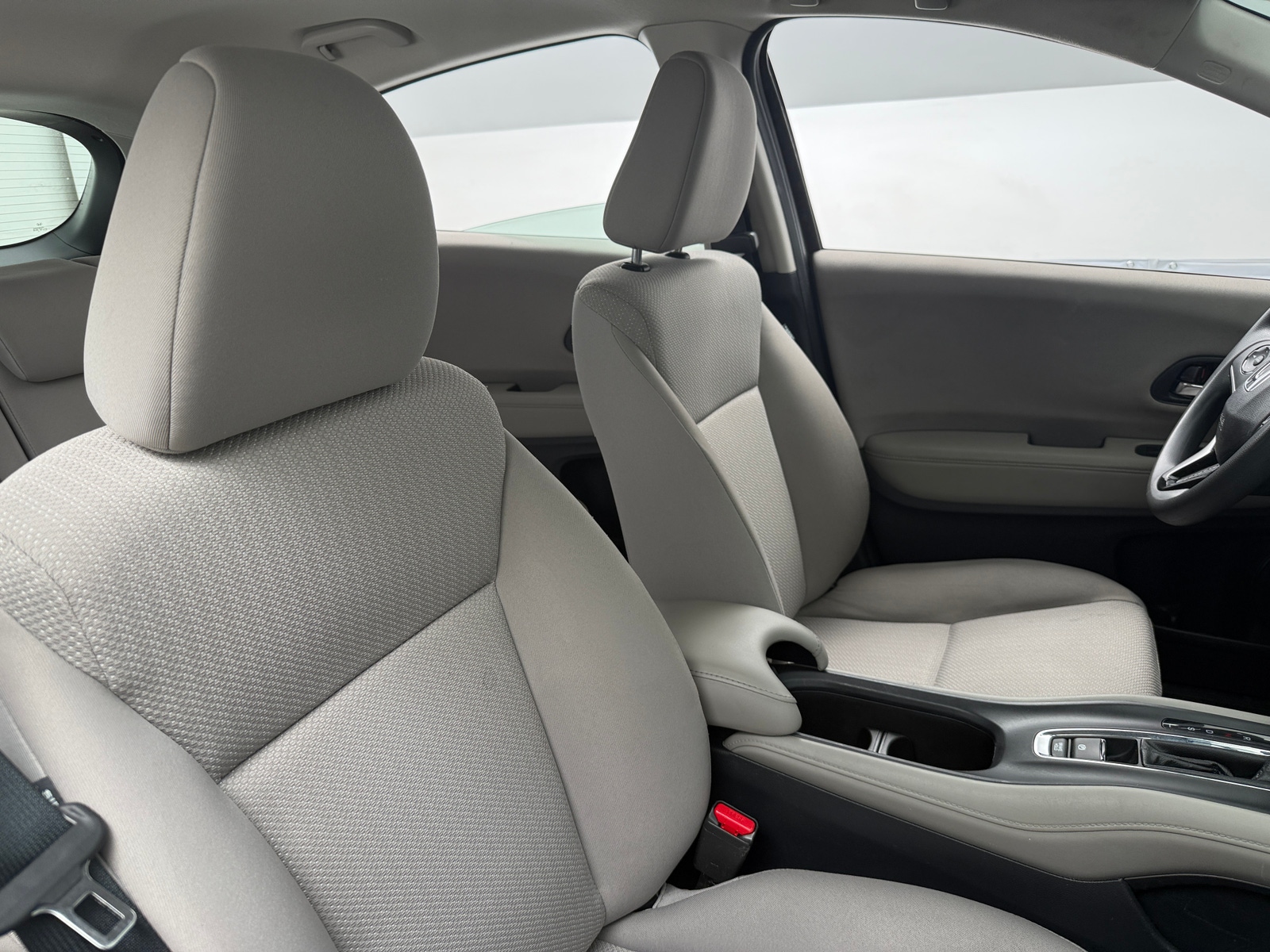 Thumbnail: 2018 Honda HR-V - 2