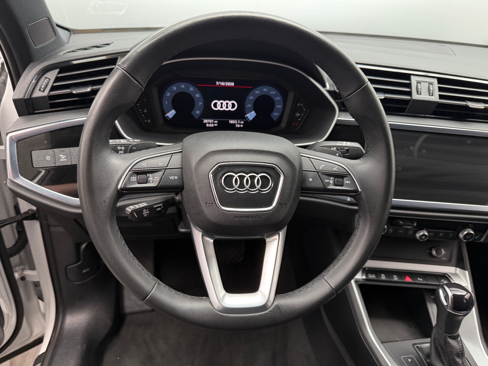 Thumbnail: 2025 Audi Q3 - 4