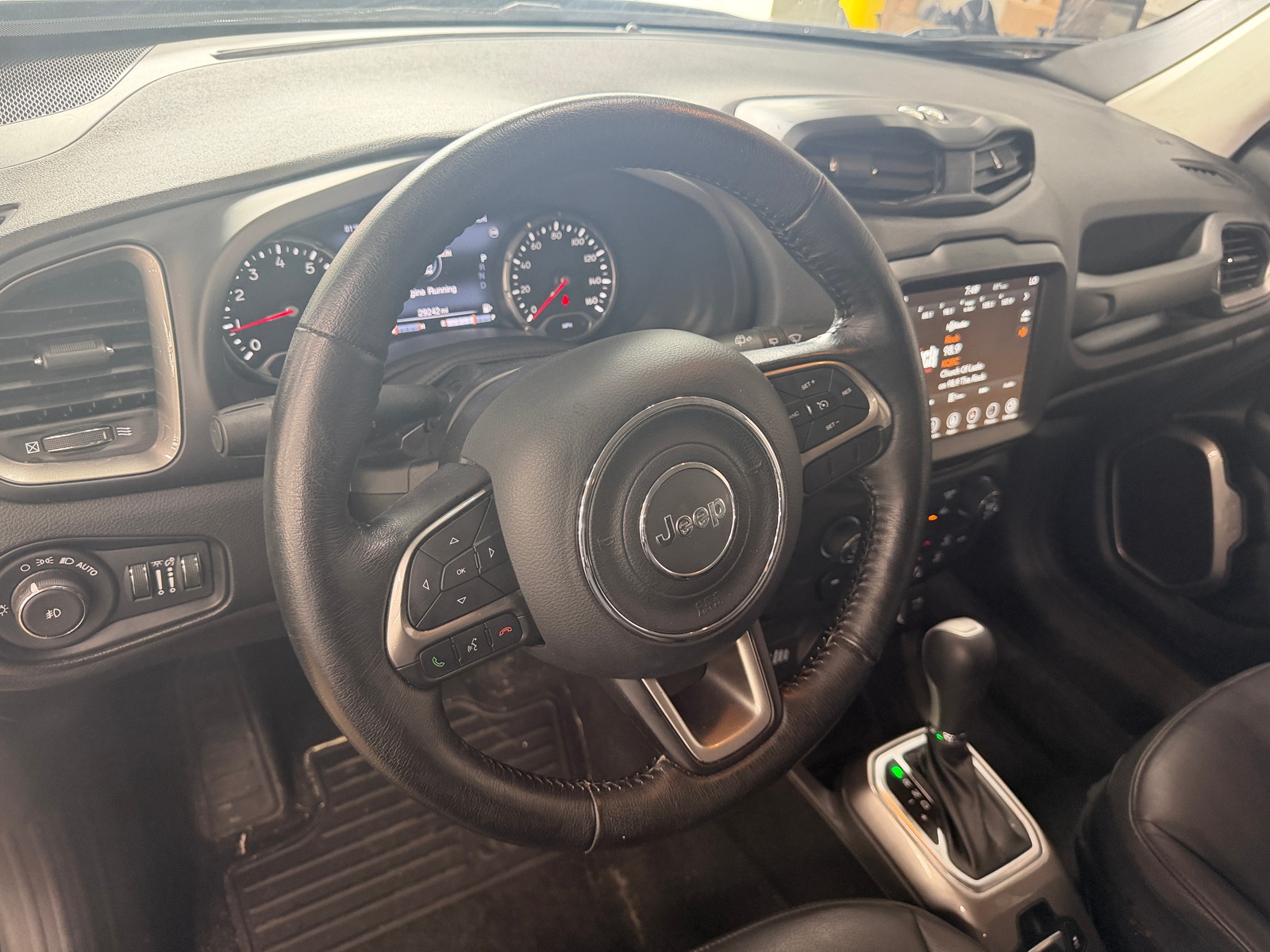 Thumbnail: 2022 Jeep Renegade - 4