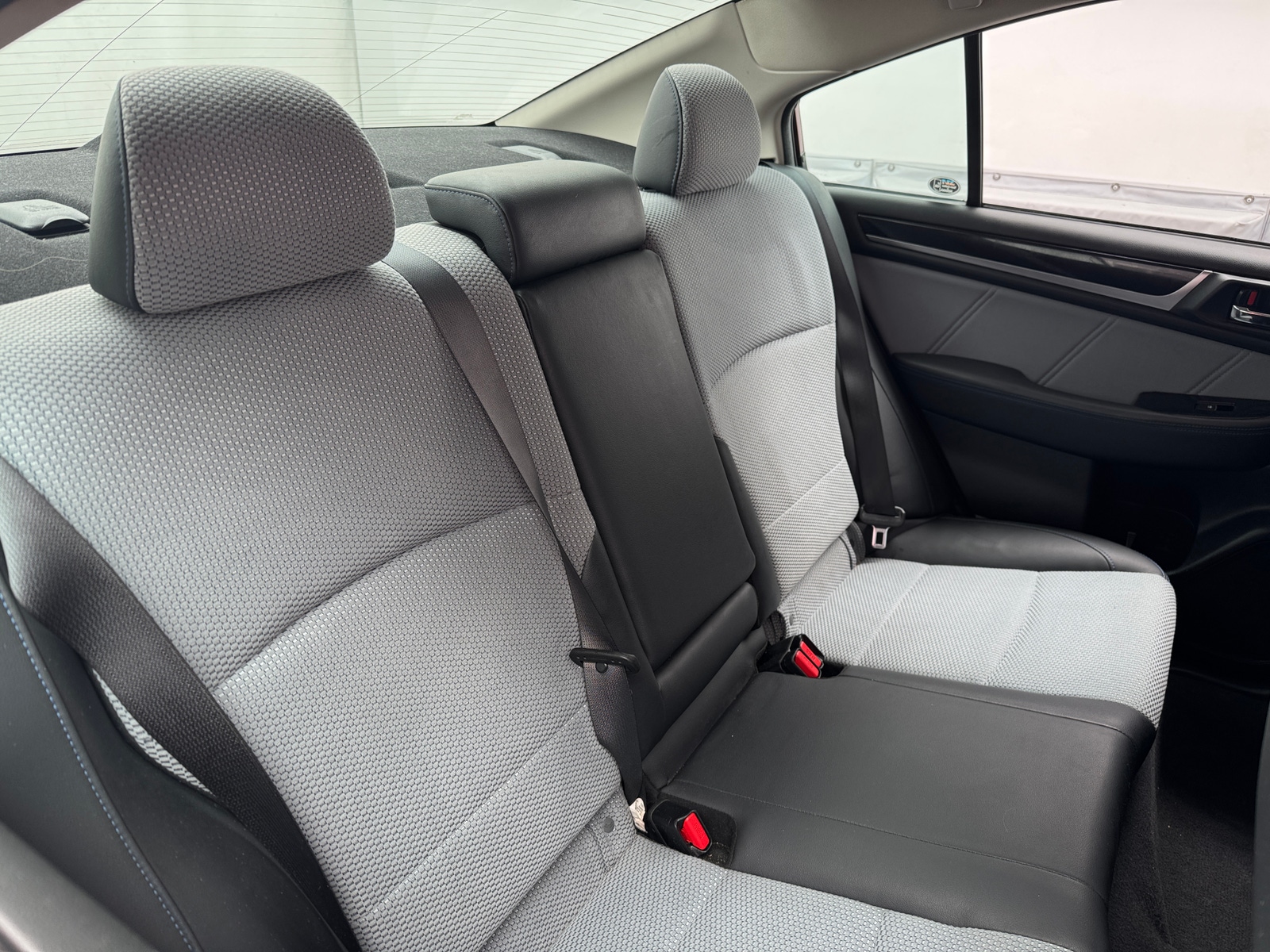 Thumbnail: 2017 Subaru Legacy - 6