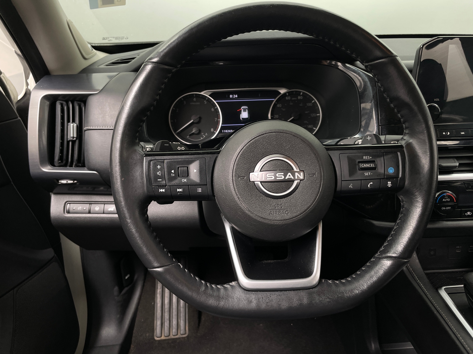 Thumbnail: 2022 Nissan Pathfinder - 4