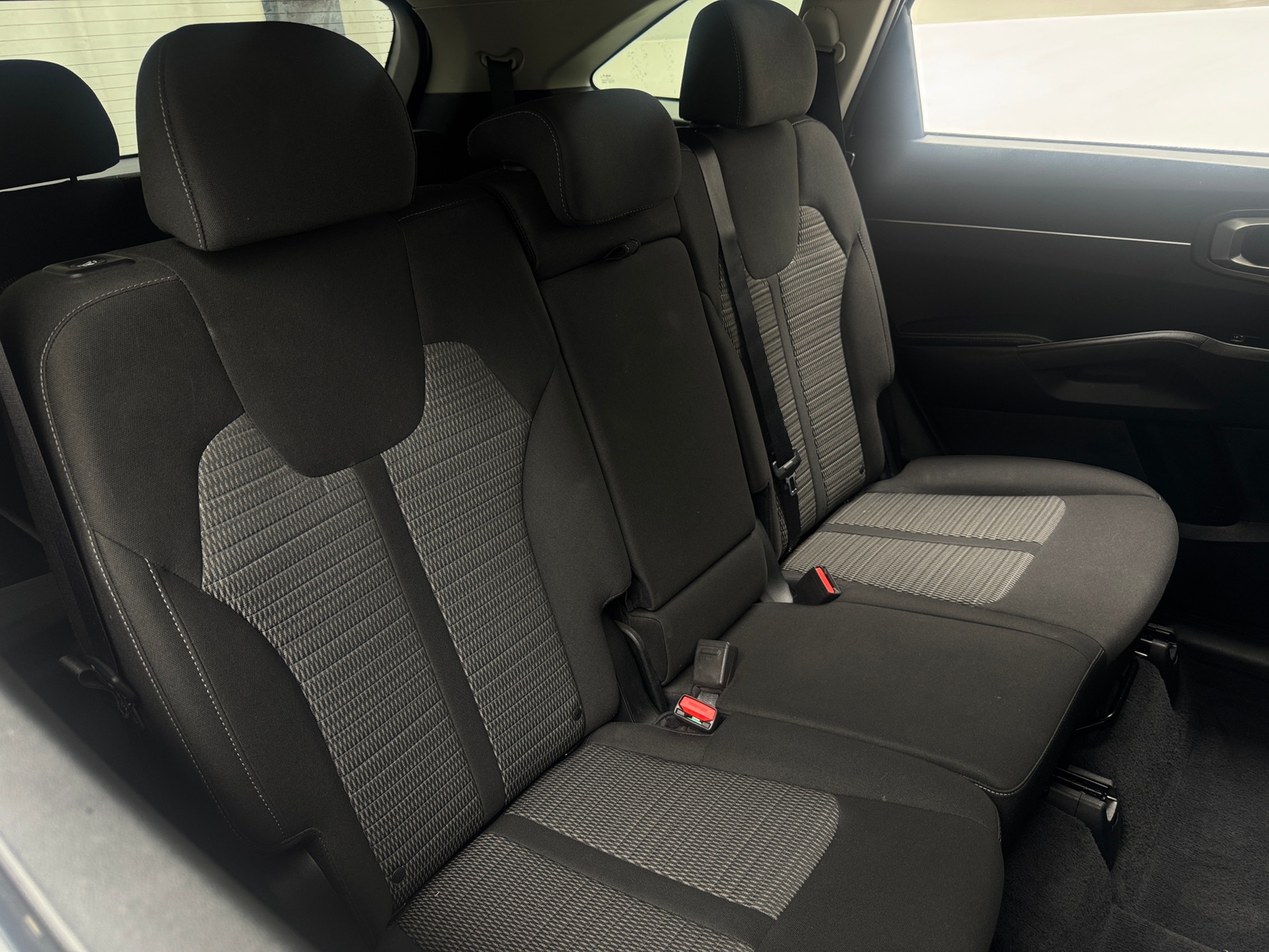 Thumbnail: 2022 Kia Sorento - 6