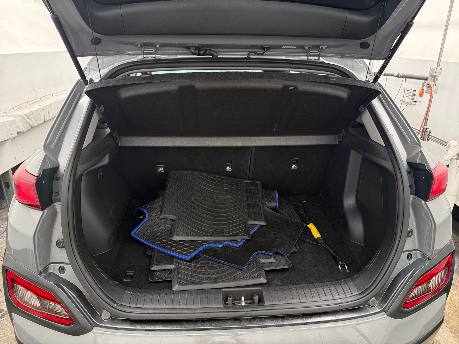 Thumbnail: 2021 Hyundai Kona - 6