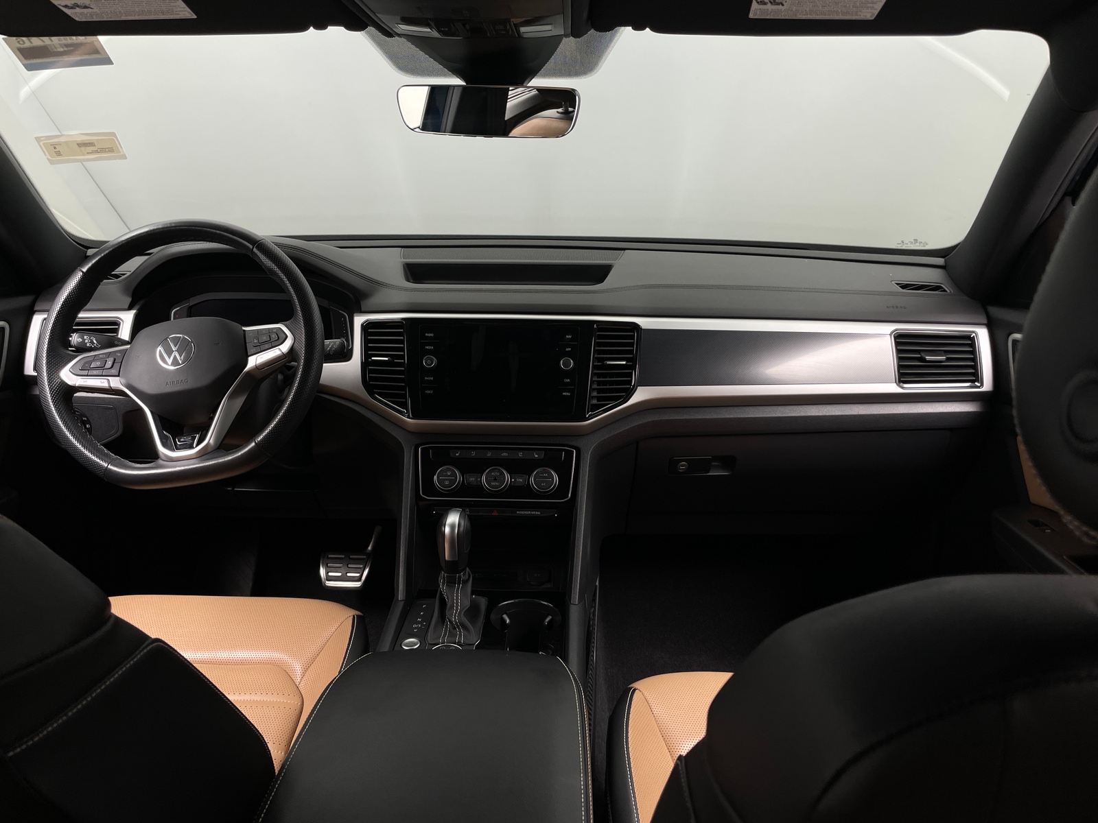 Thumbnail: 2022 Volkswagen Atlas - 2