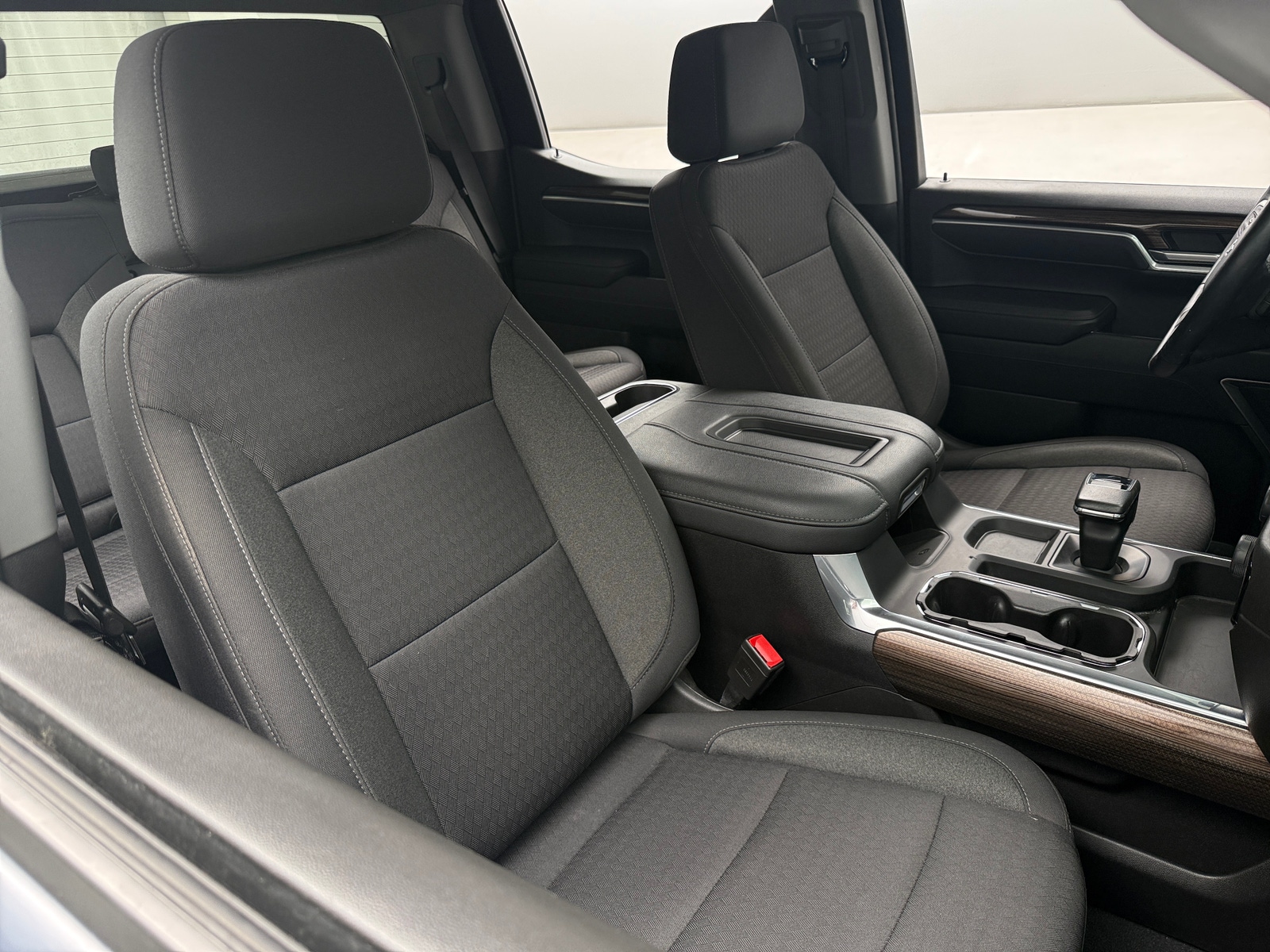 Thumbnail: 2022 Chevrolet Silverado 1500 - 2