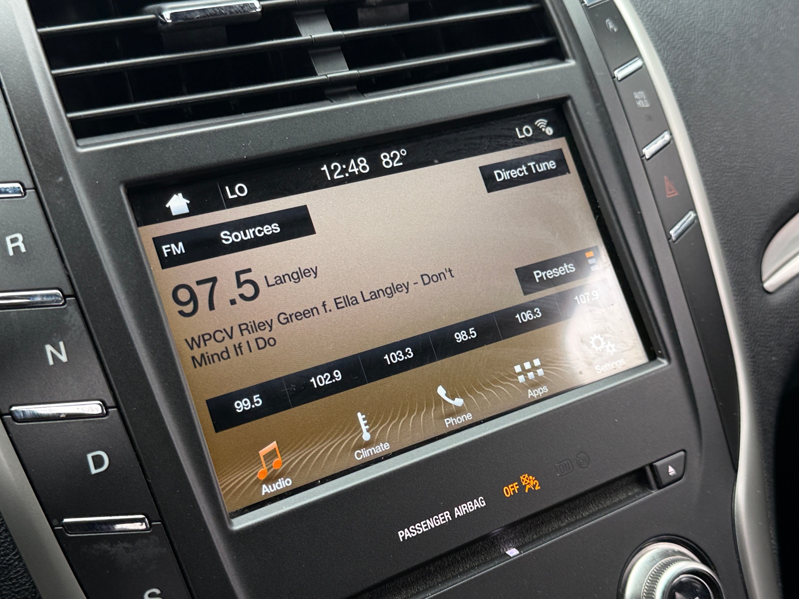 Thumbnail: 2017 Lincoln MKC - 3