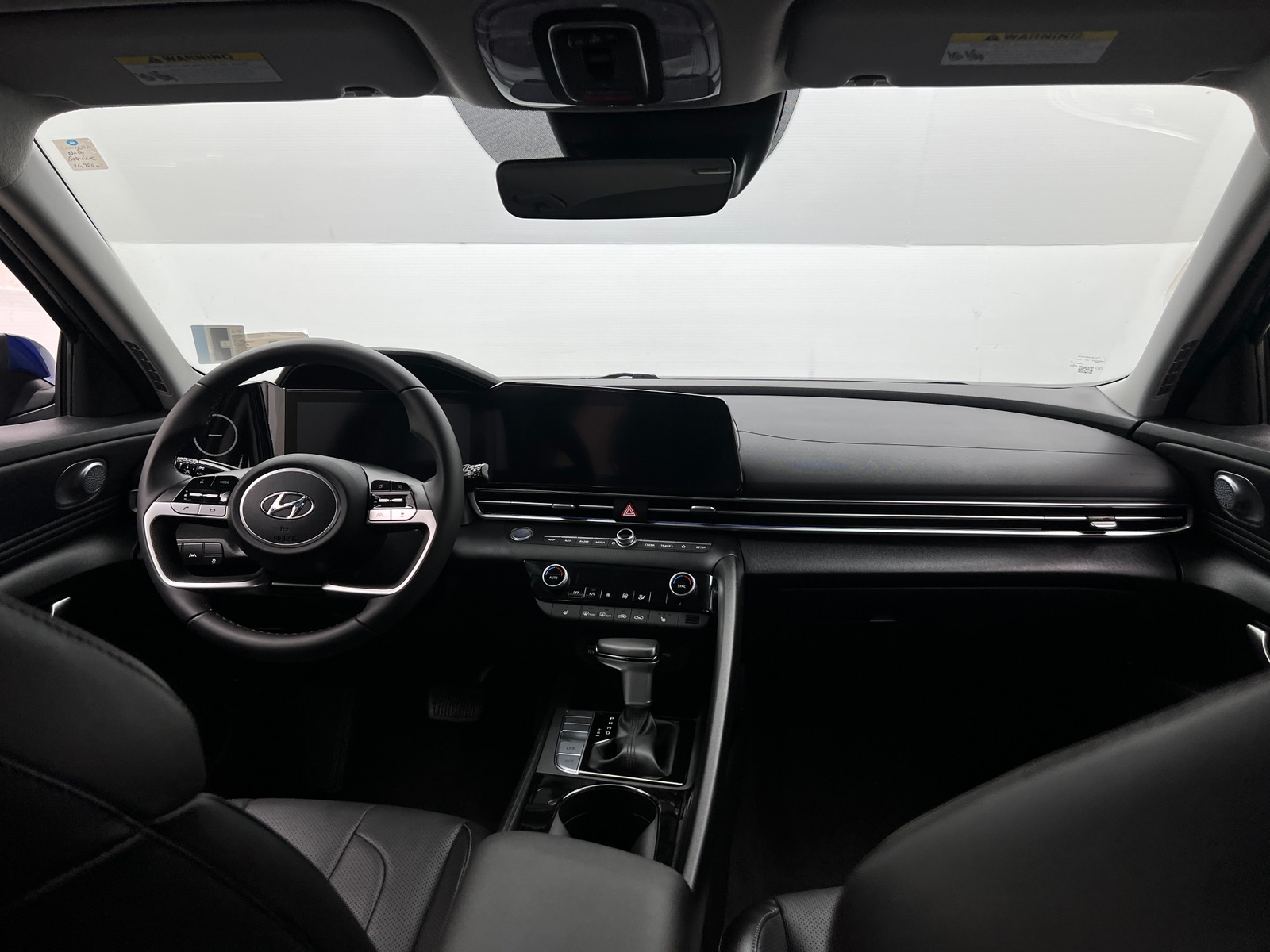Thumbnail: 2023 Hyundai Elantra - 2