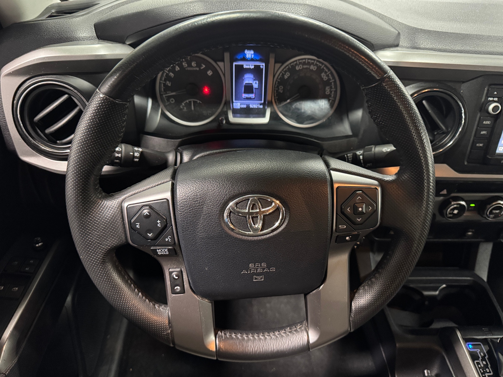 Thumbnail: 2017 Toyota Tacoma - 5
