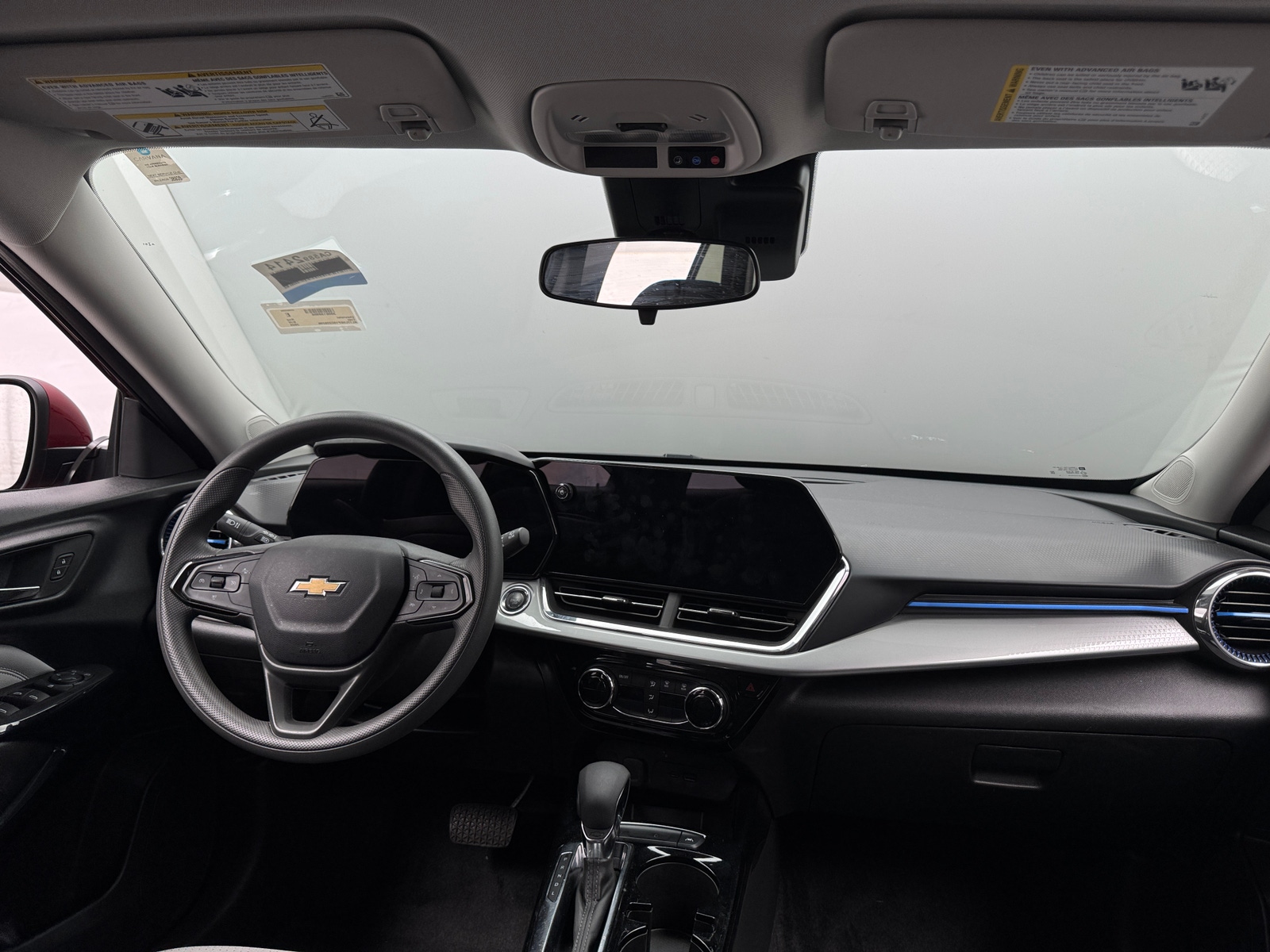 Thumbnail: 2025 Chevrolet Trax - 3