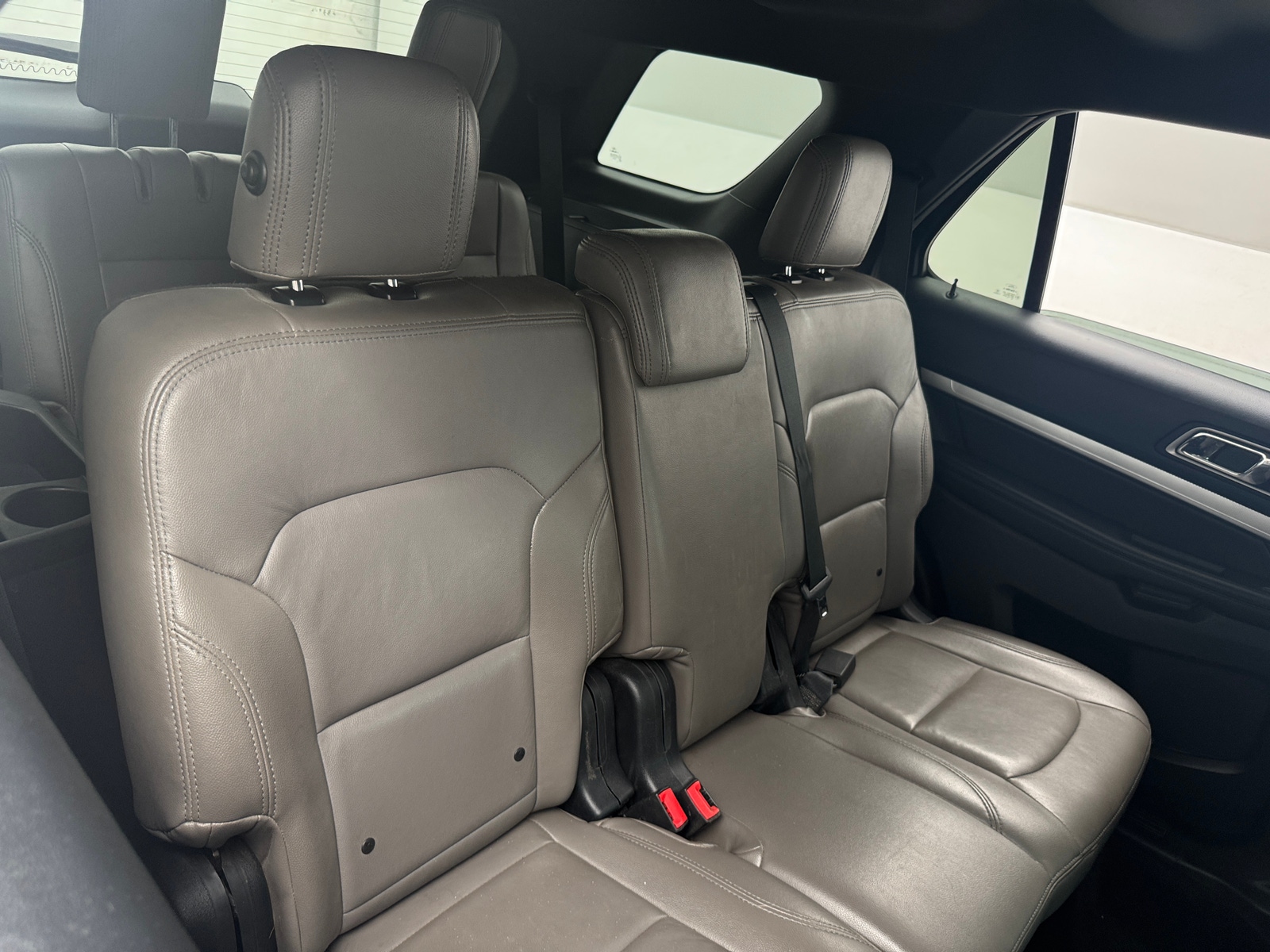 Thumbnail: 2017 Ford Explorer - 6