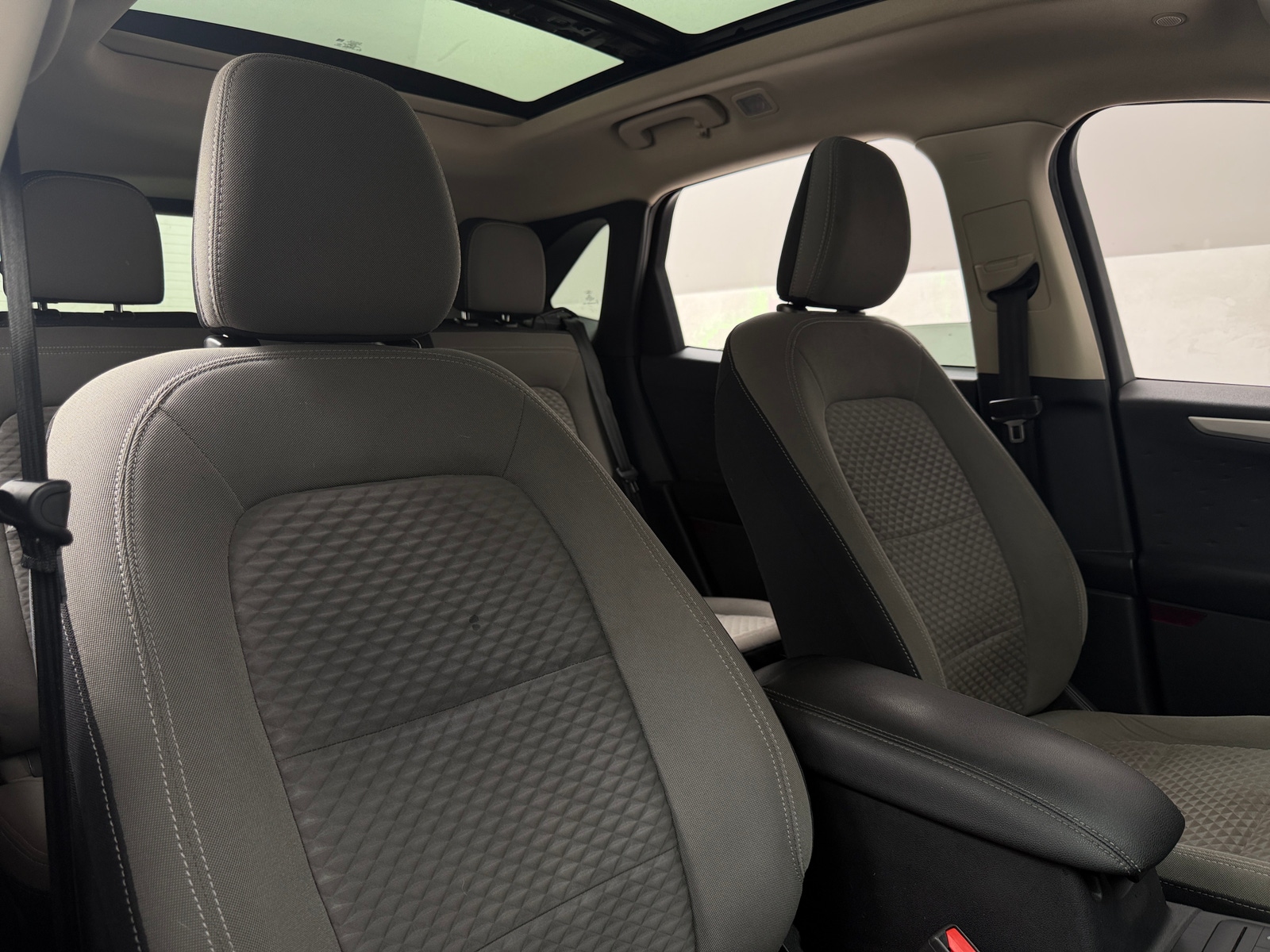 Thumbnail: 2020 Ford Escape - 2