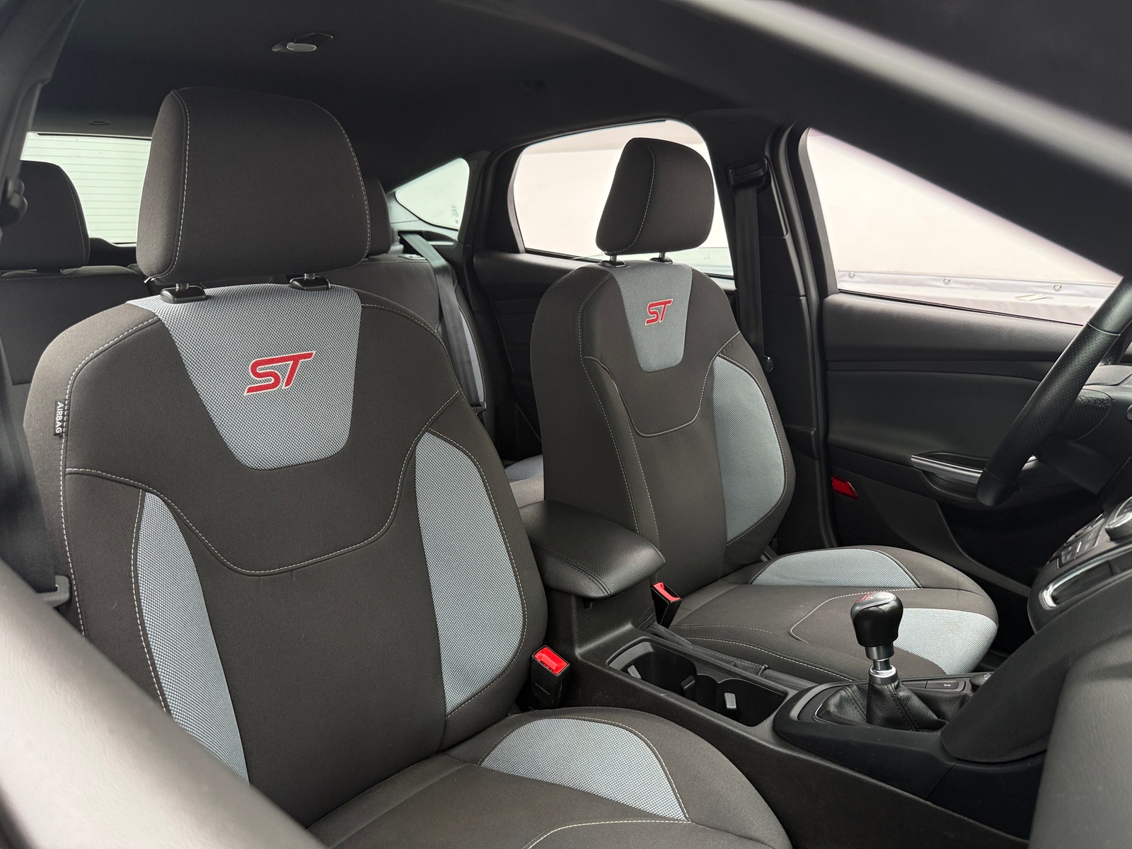 Thumbnail: 2018 Ford Focus - 2