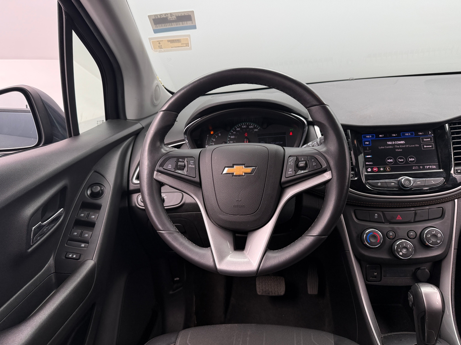 Thumbnail: 2021 Chevrolet Trax - 5