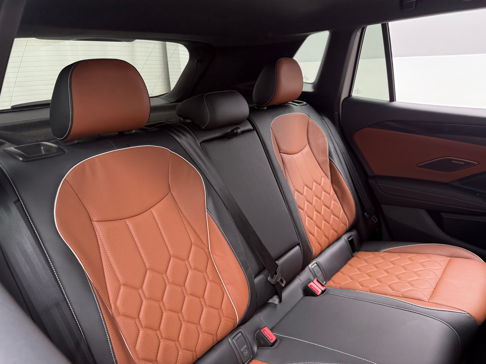 Thumbnail: 2025 Volkswagen Tiguan - 5