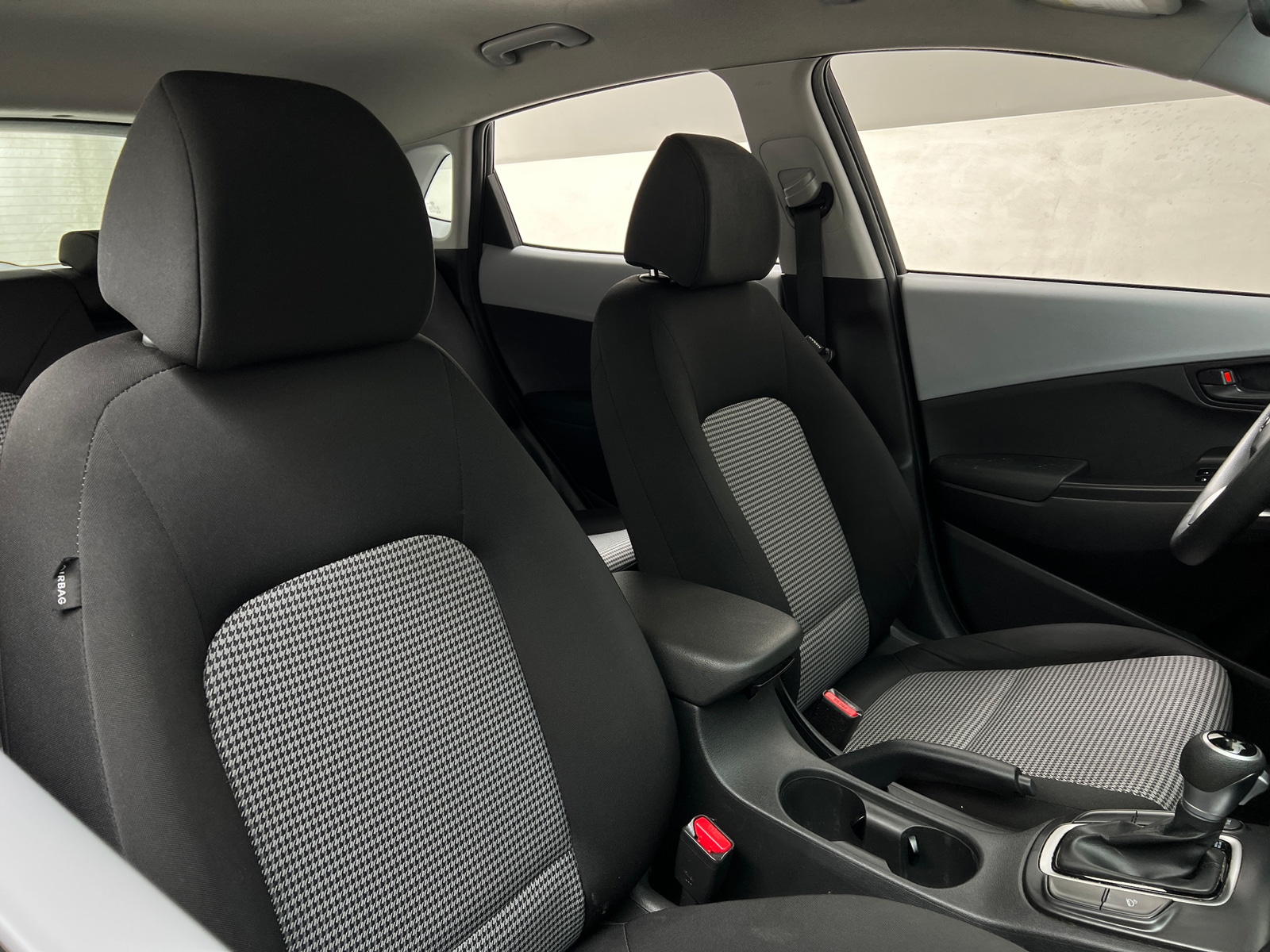 Thumbnail: 2020 Hyundai Kona - 2
