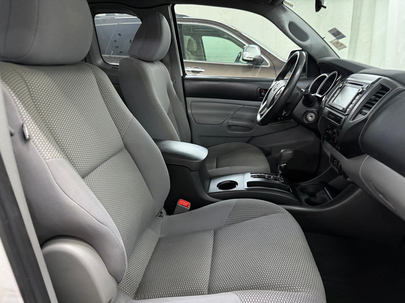 Thumbnail: 2015 Toyota Tacoma - 2