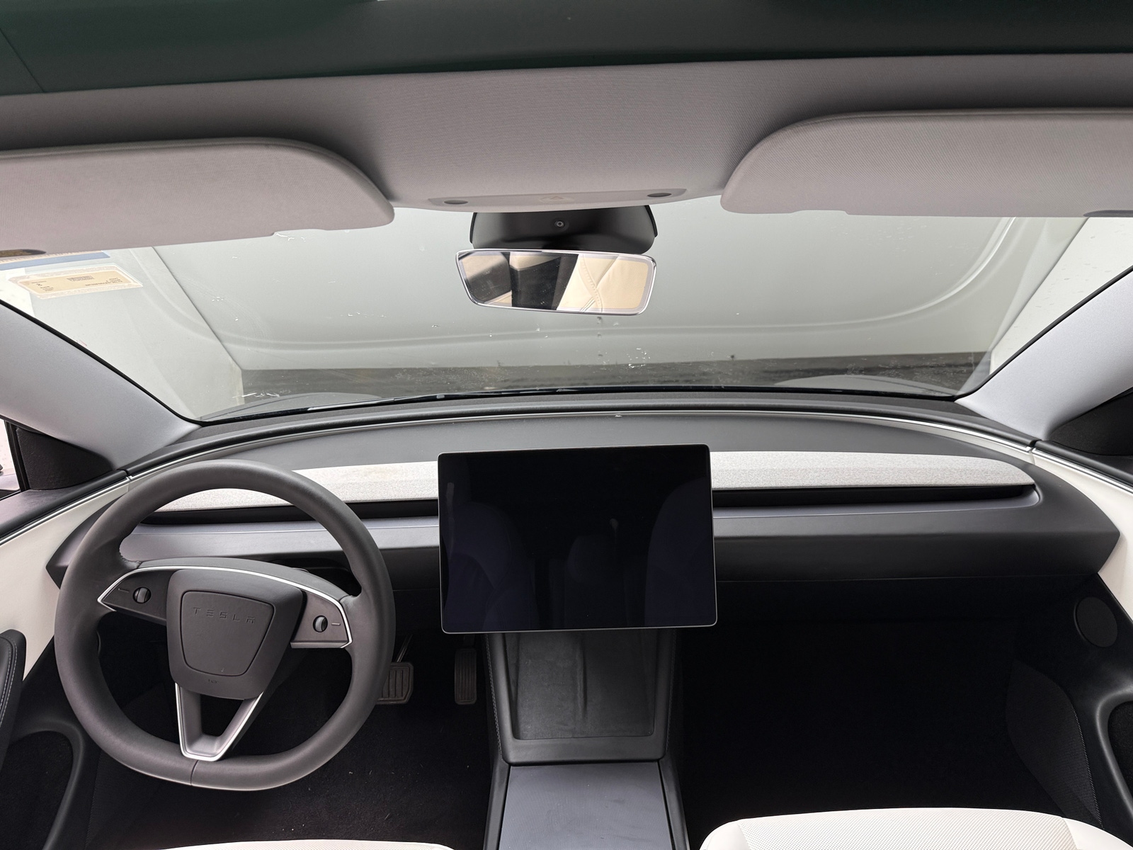 Thumbnail: 2024 Tesla Model 3 - 2