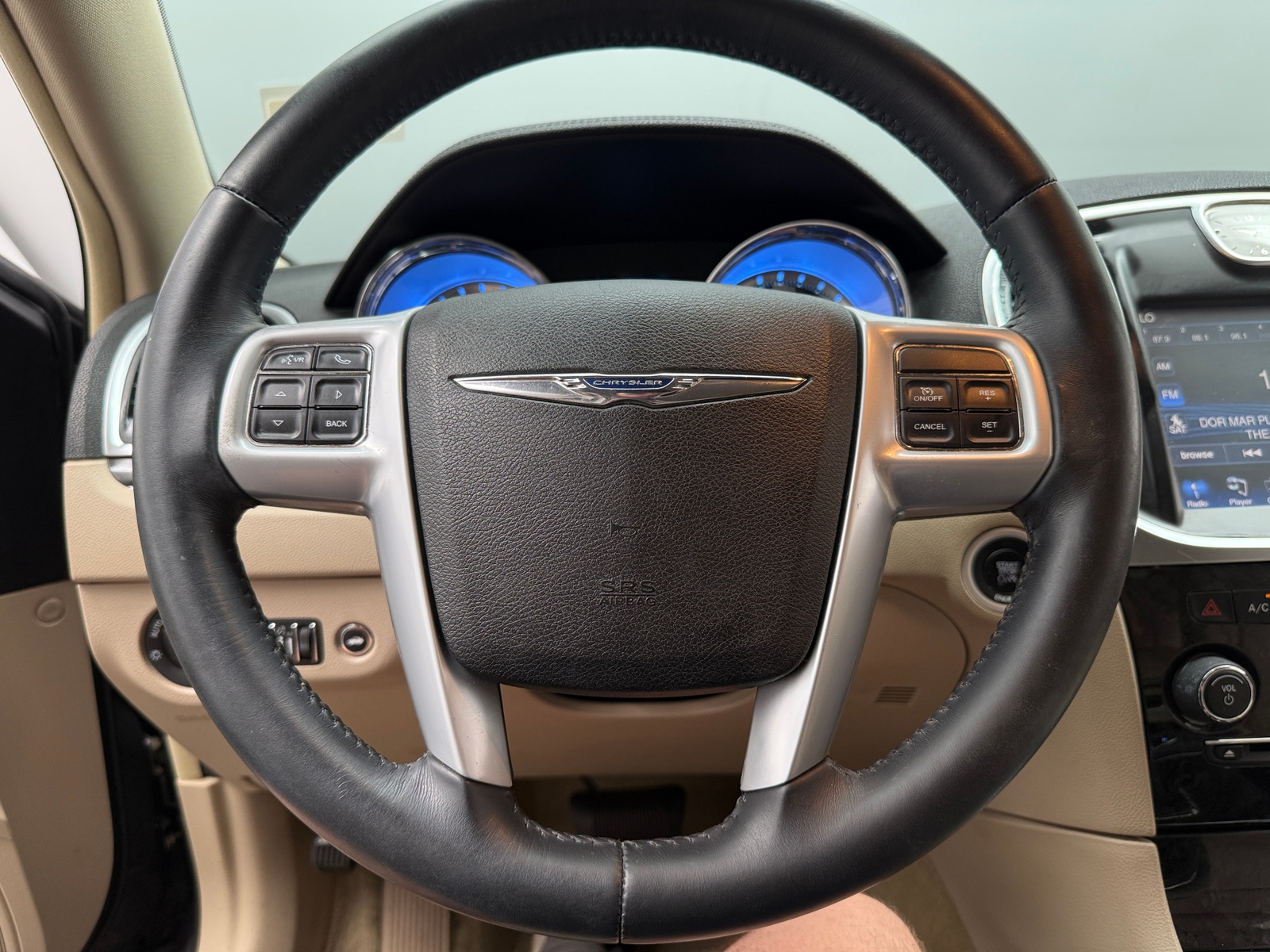 Thumbnail: 2014 Chrysler 300 - 5