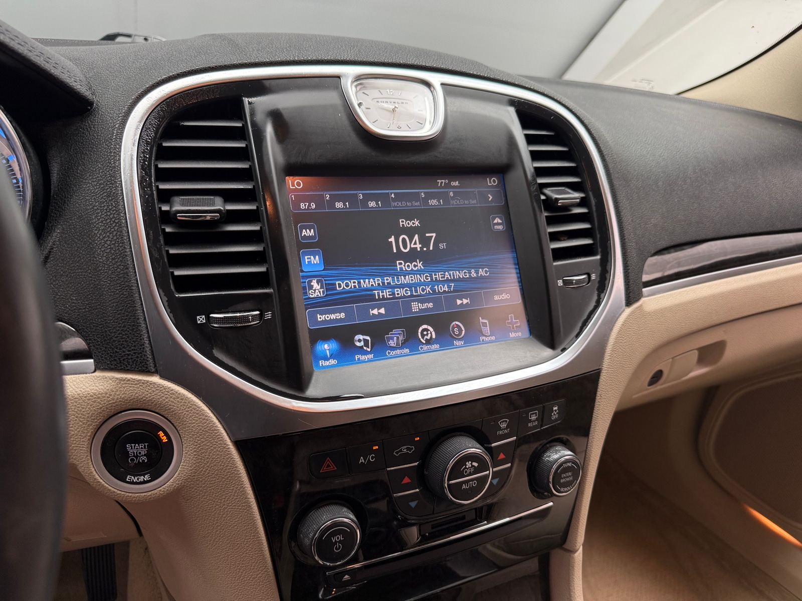Thumbnail: 2014 Chrysler 300 - 4