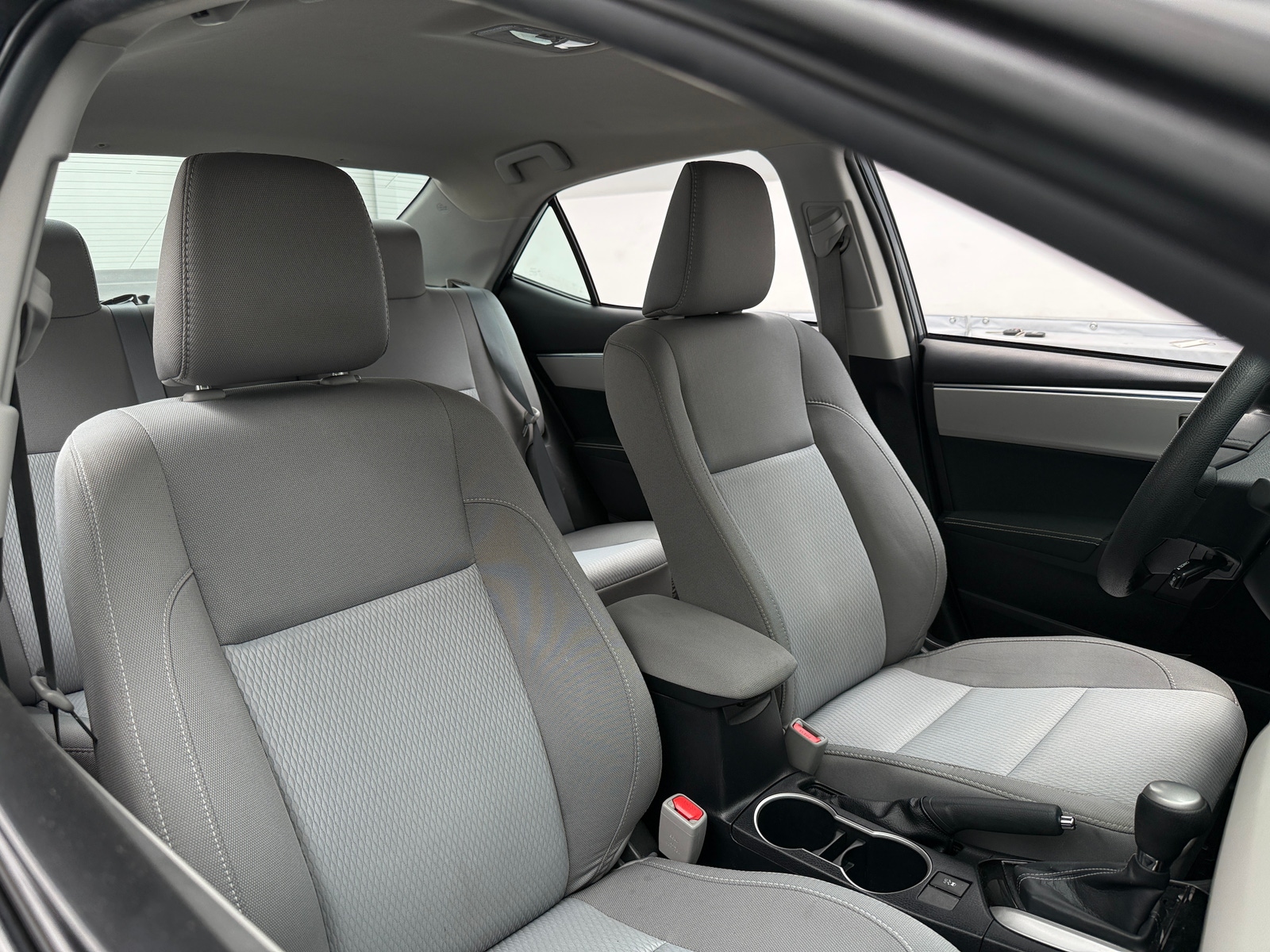 Thumbnail: 2016 Toyota Corolla - 2