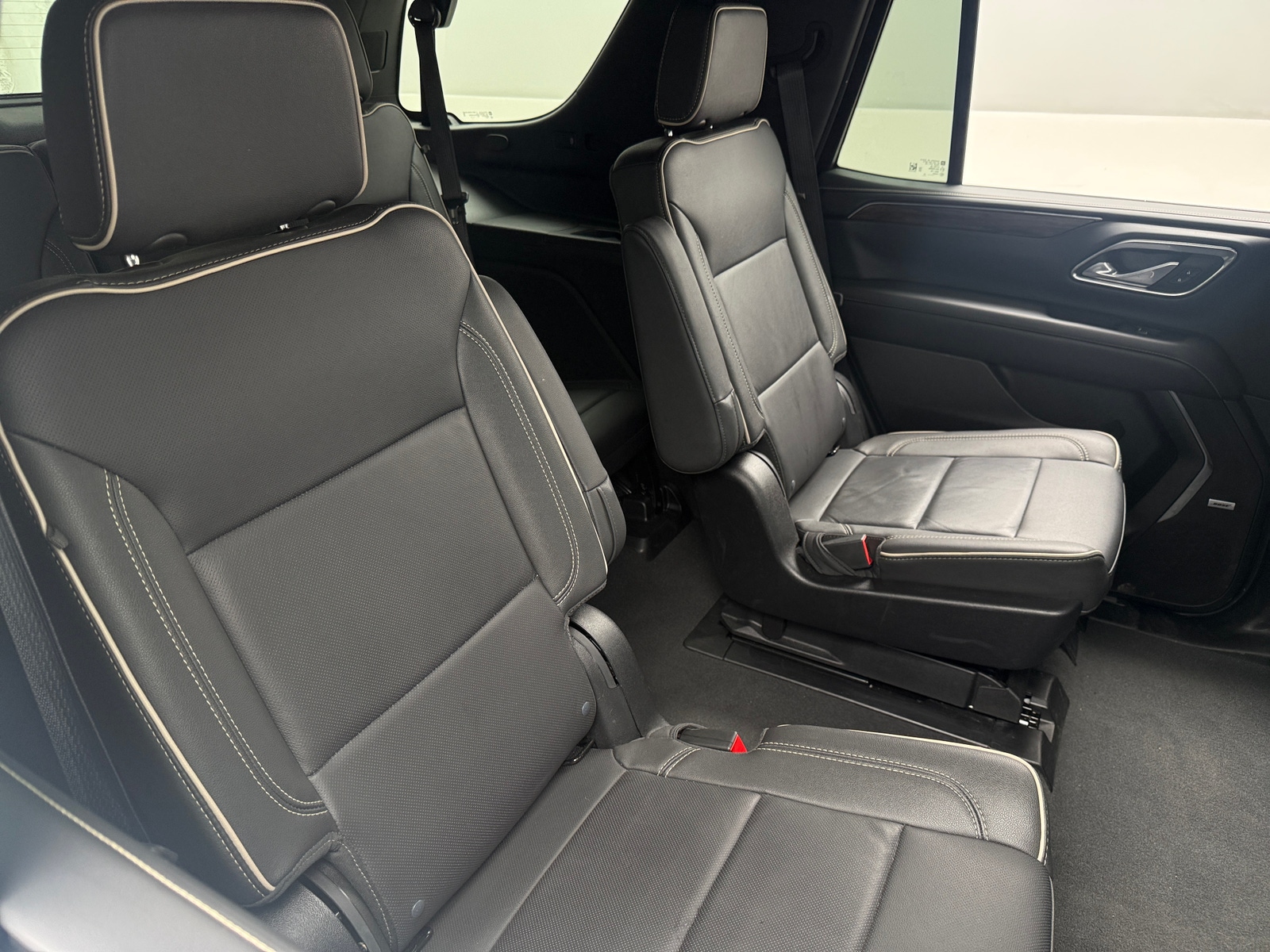 Thumbnail: 2024 Chevrolet Tahoe - 5