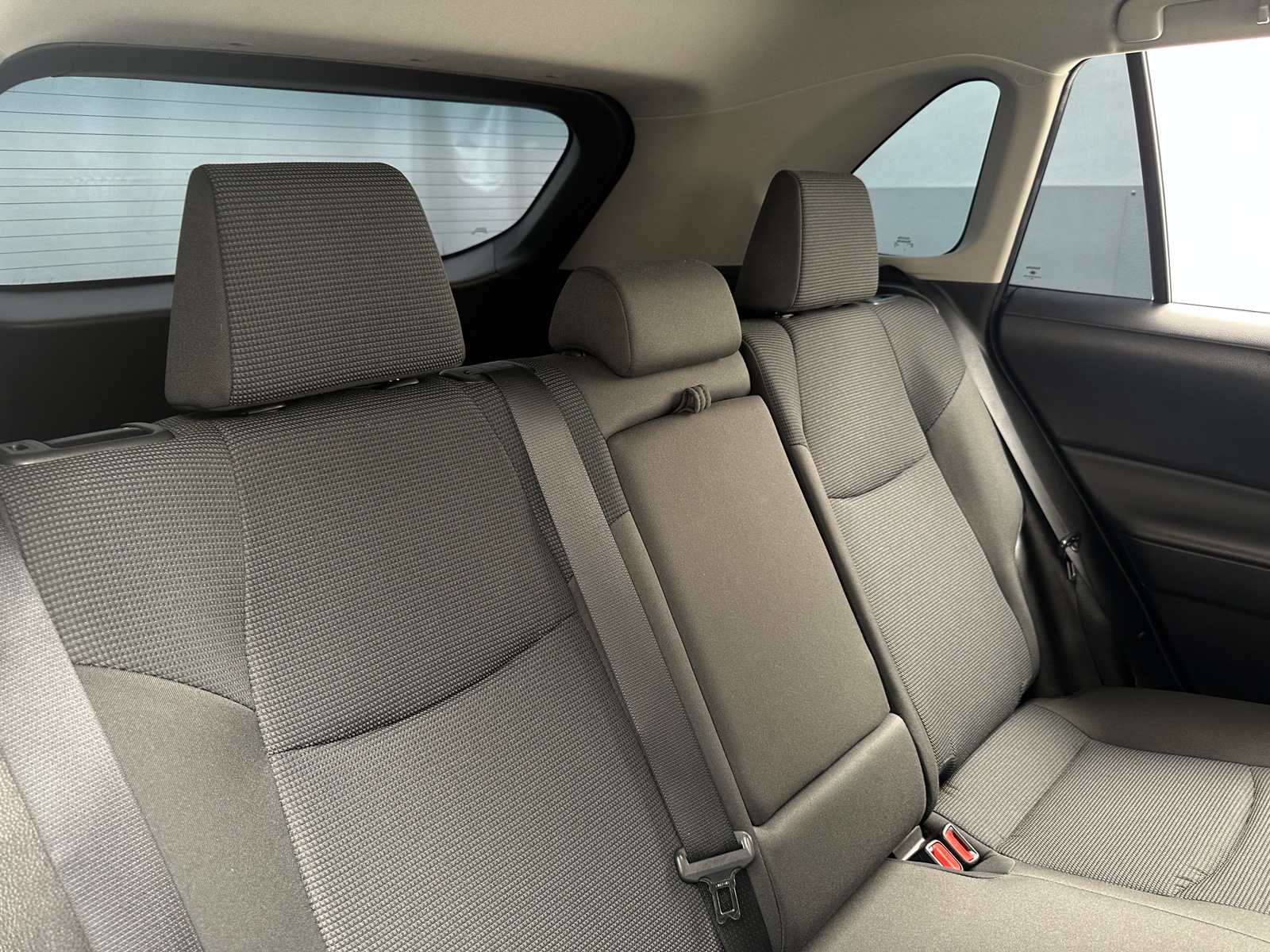 Thumbnail: 2025 Toyota RAV4 - 6