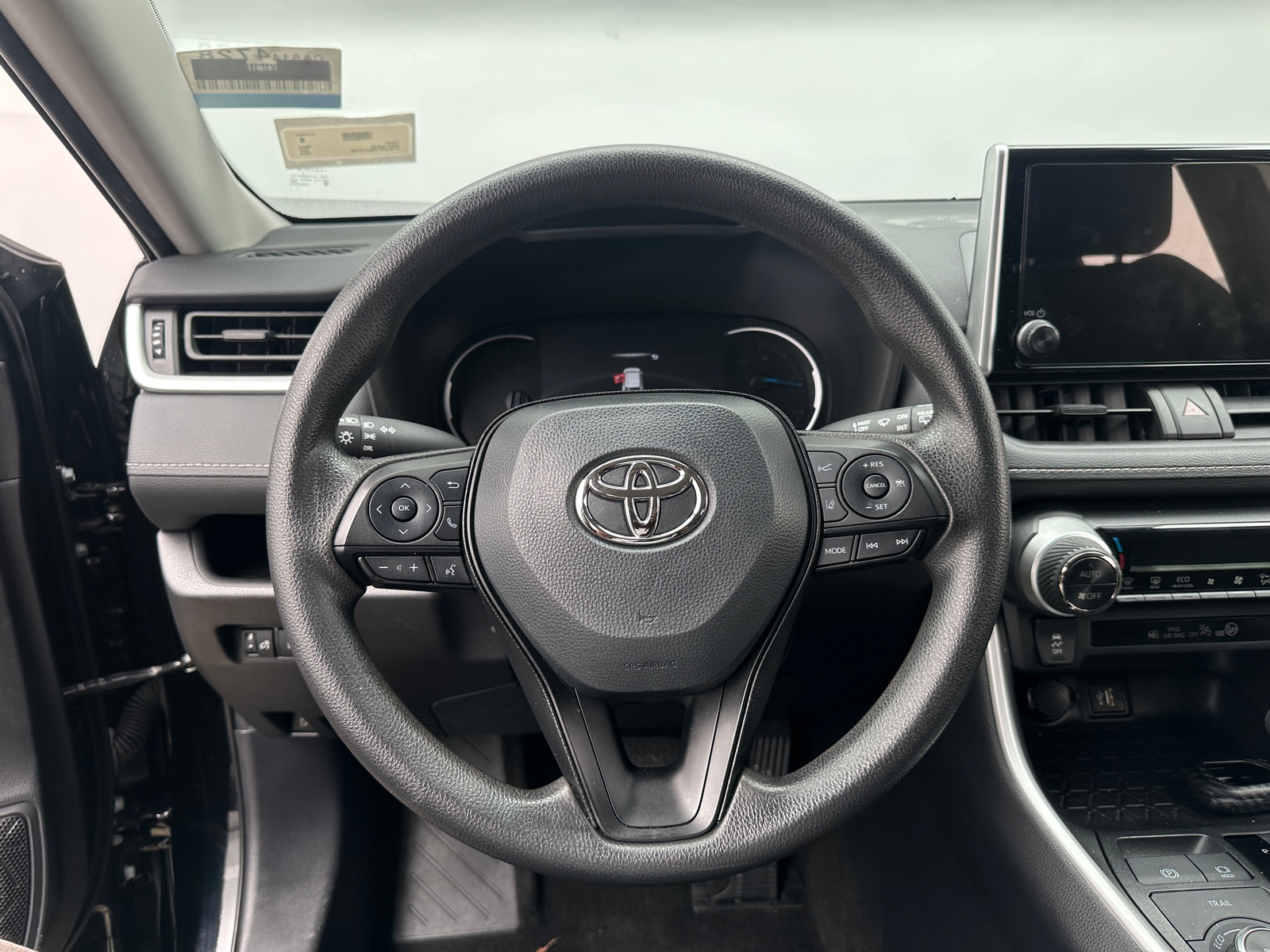 Thumbnail: 2025 Toyota RAV4 - 5
