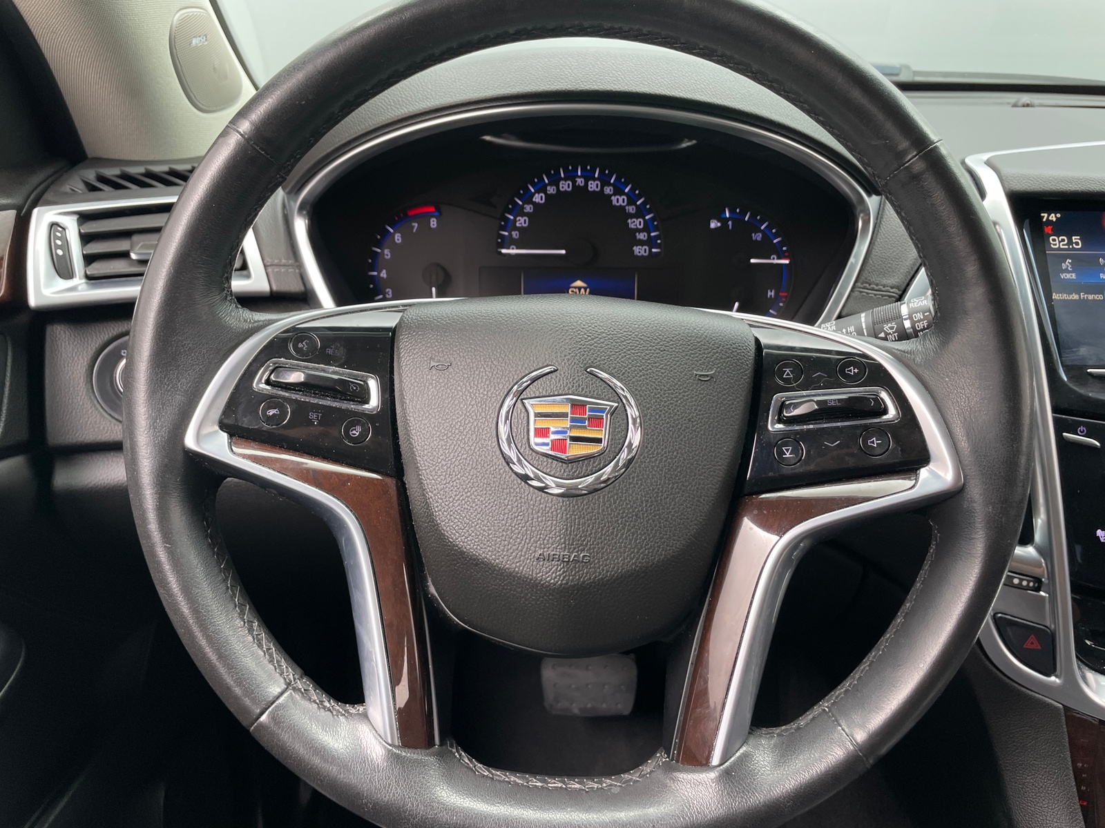 Thumbnail: 2015 Cadillac SRX - 4