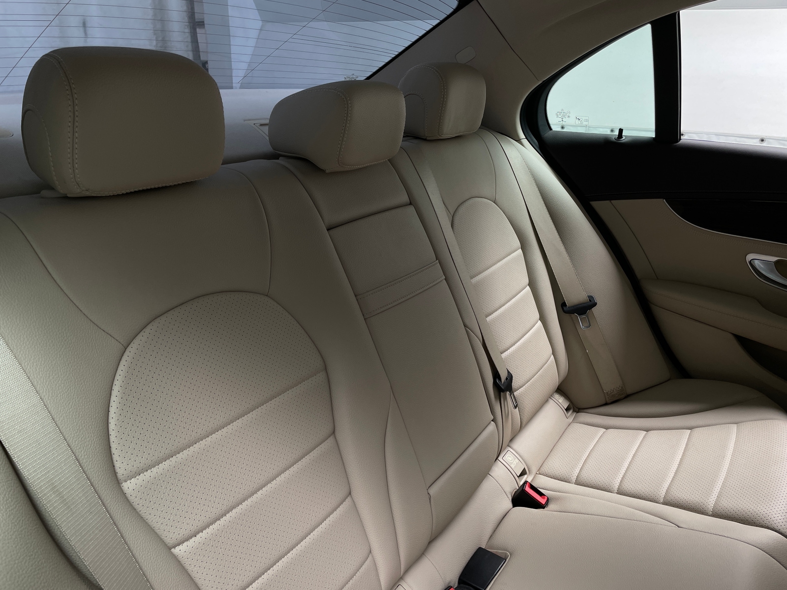Thumbnail: 2016 Mercedes-Benz C-Class - 5