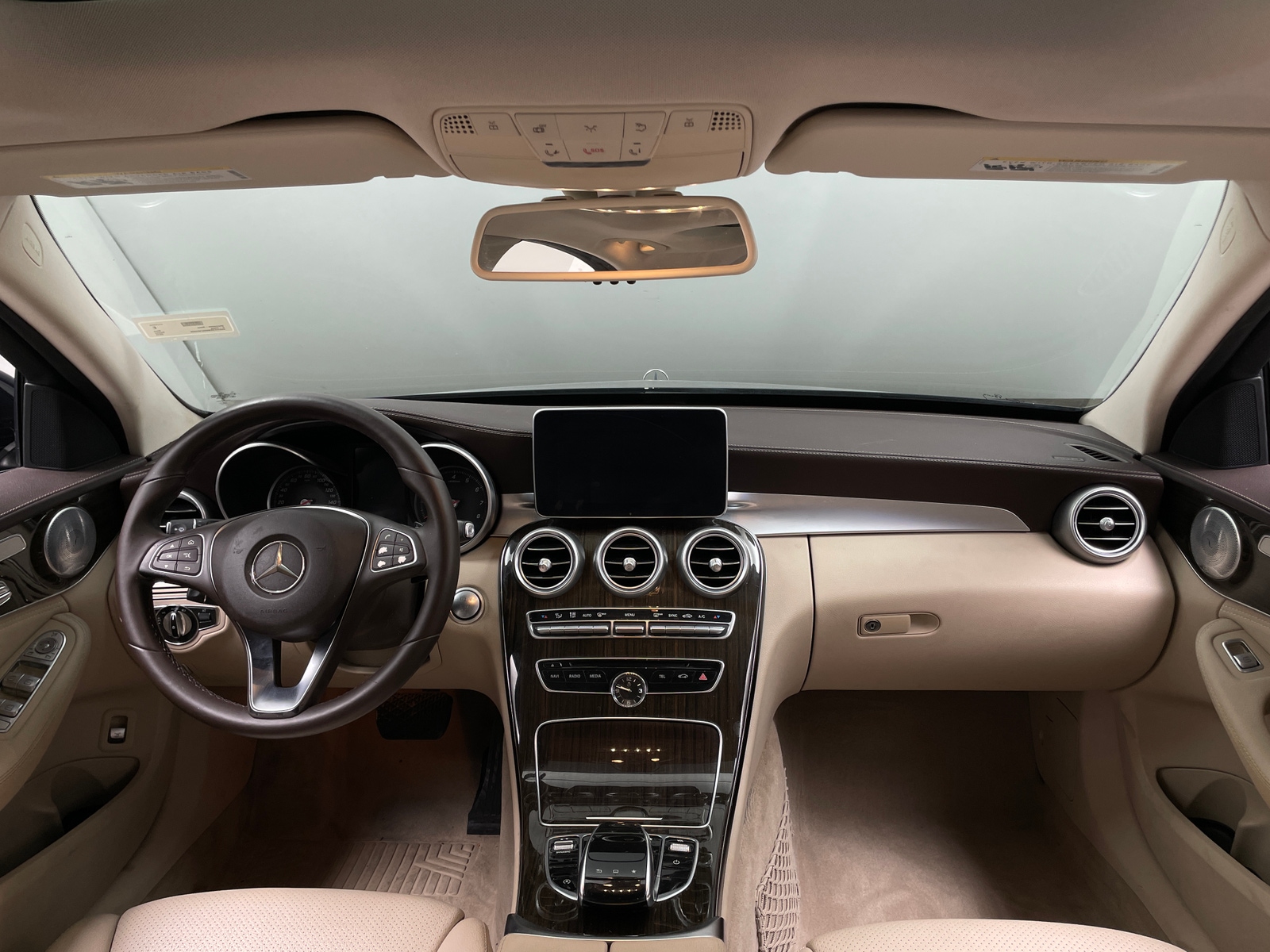 Thumbnail: 2016 Mercedes-Benz C-Class - 2