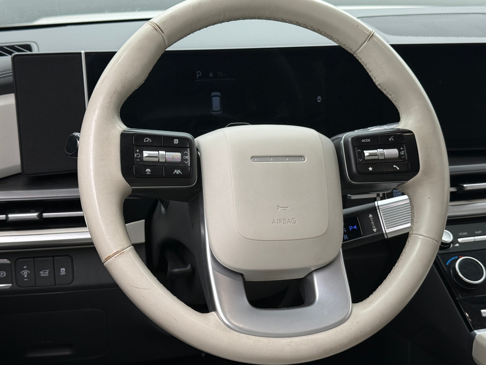 Thumbnail: 2024 Hyundai Santa Fe - 4