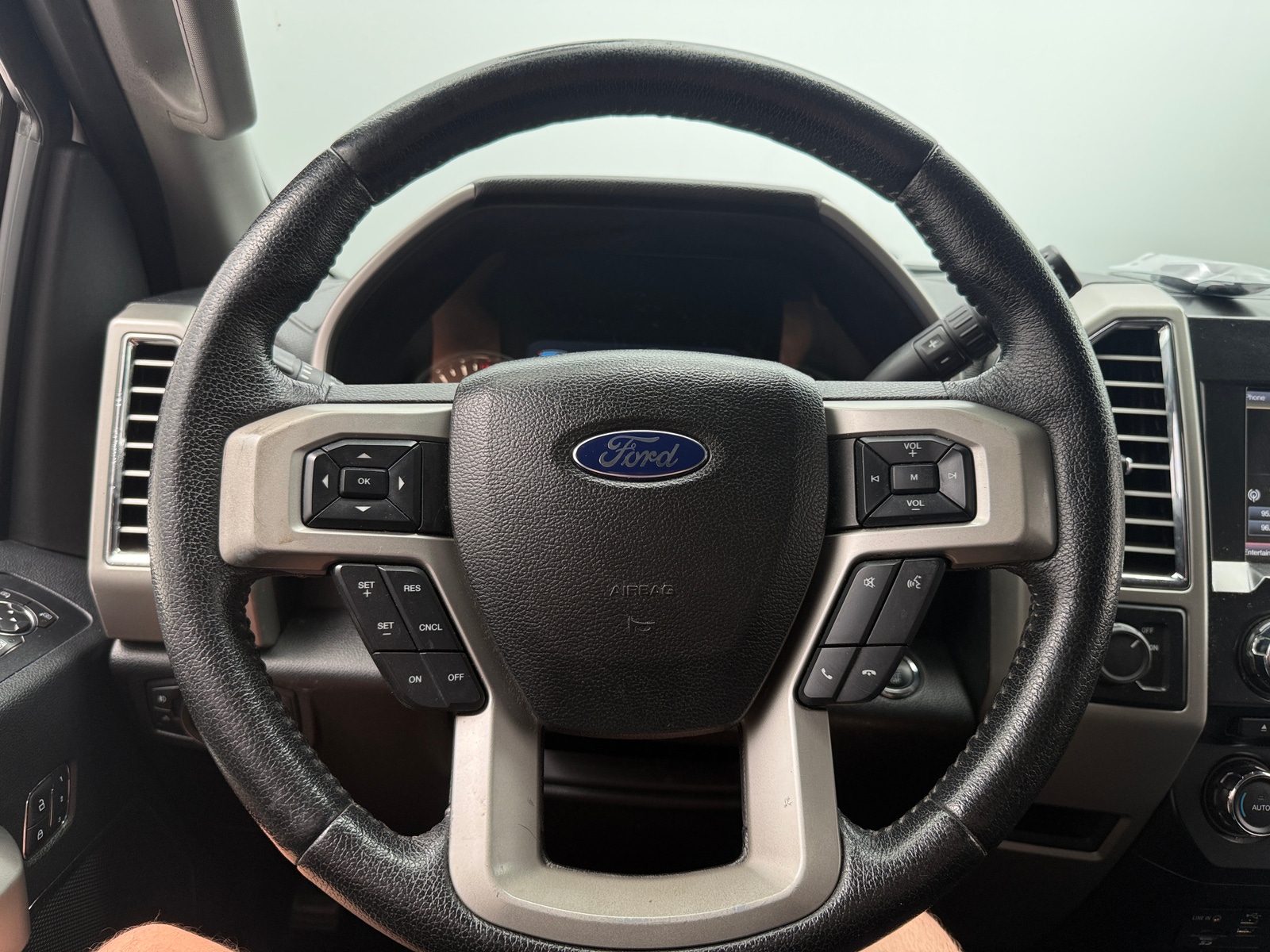 Thumbnail: 2015 Ford Econoline - 4