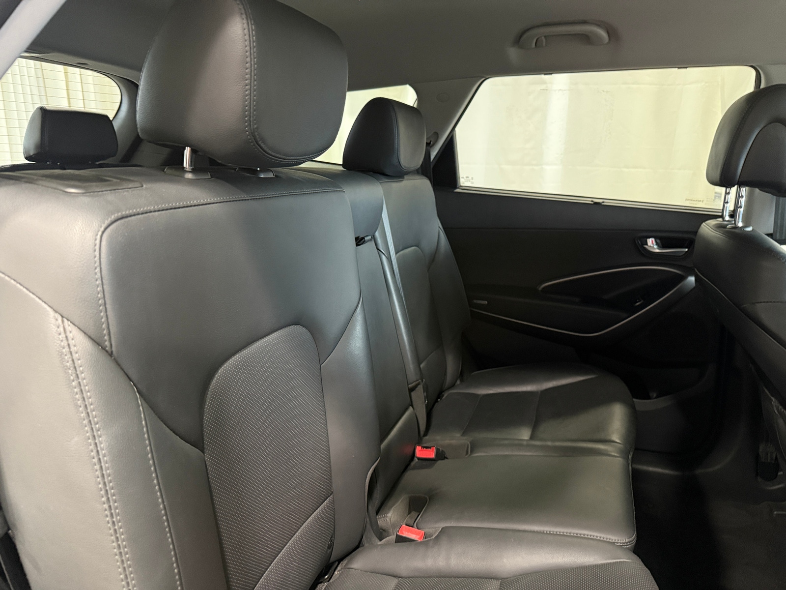 Thumbnail: 2019 Hyundai Santa Fe - 5